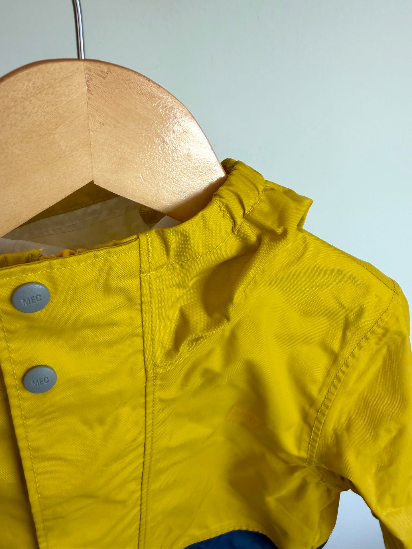 MEC Yellow + Navy Rain Jacket (PLAY) / 4 years