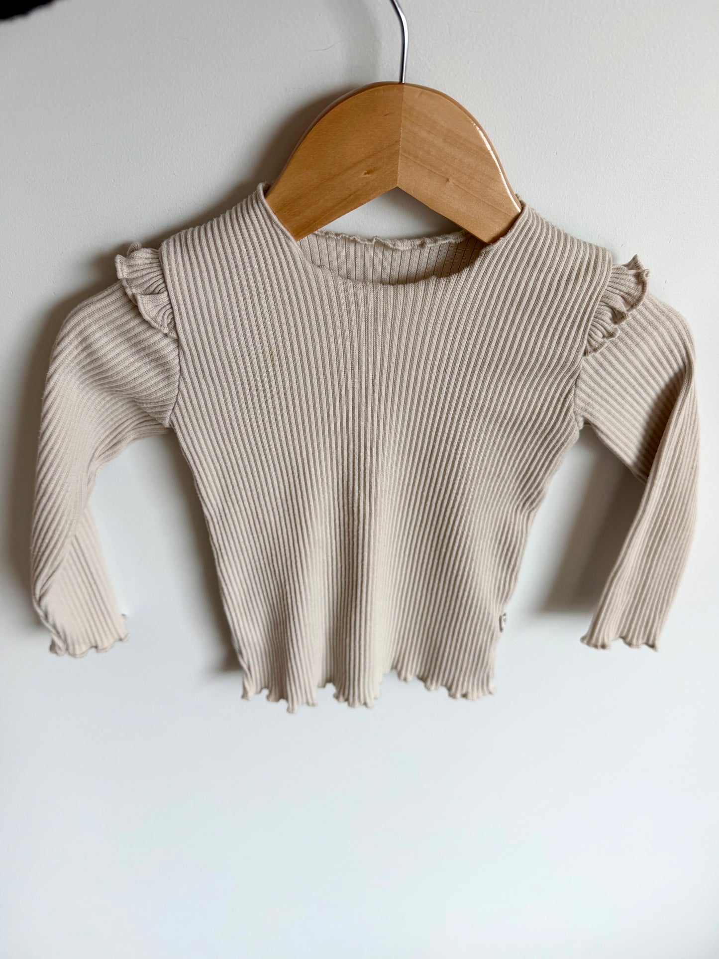 Cream Ribbed Ruffle Sleeve Top / 12-18m?