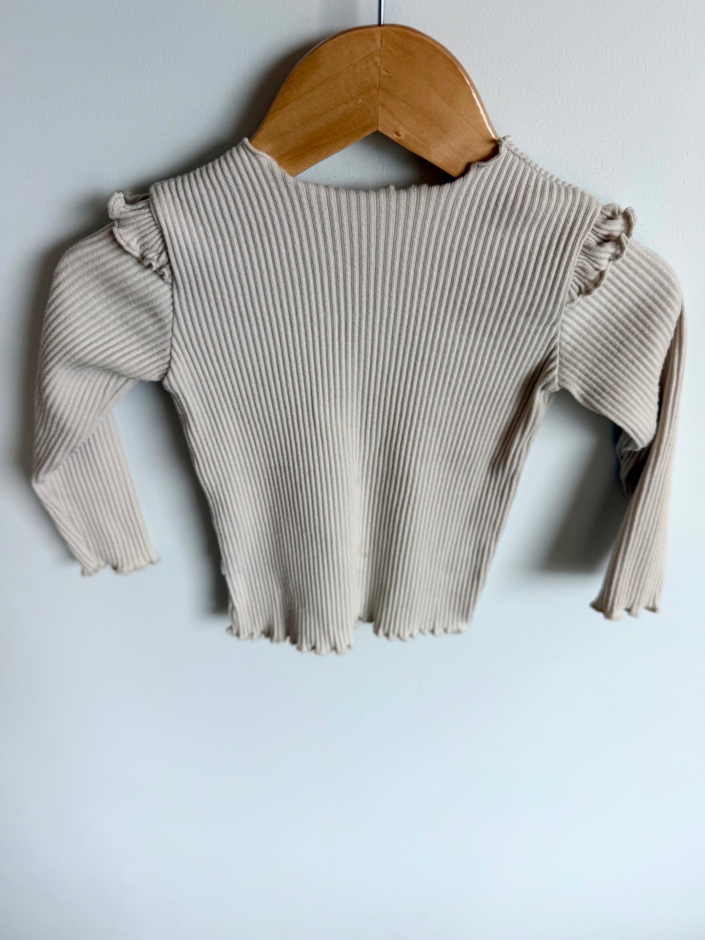 Cream Ribbed Ruffle Sleeve Top / 12-18m?