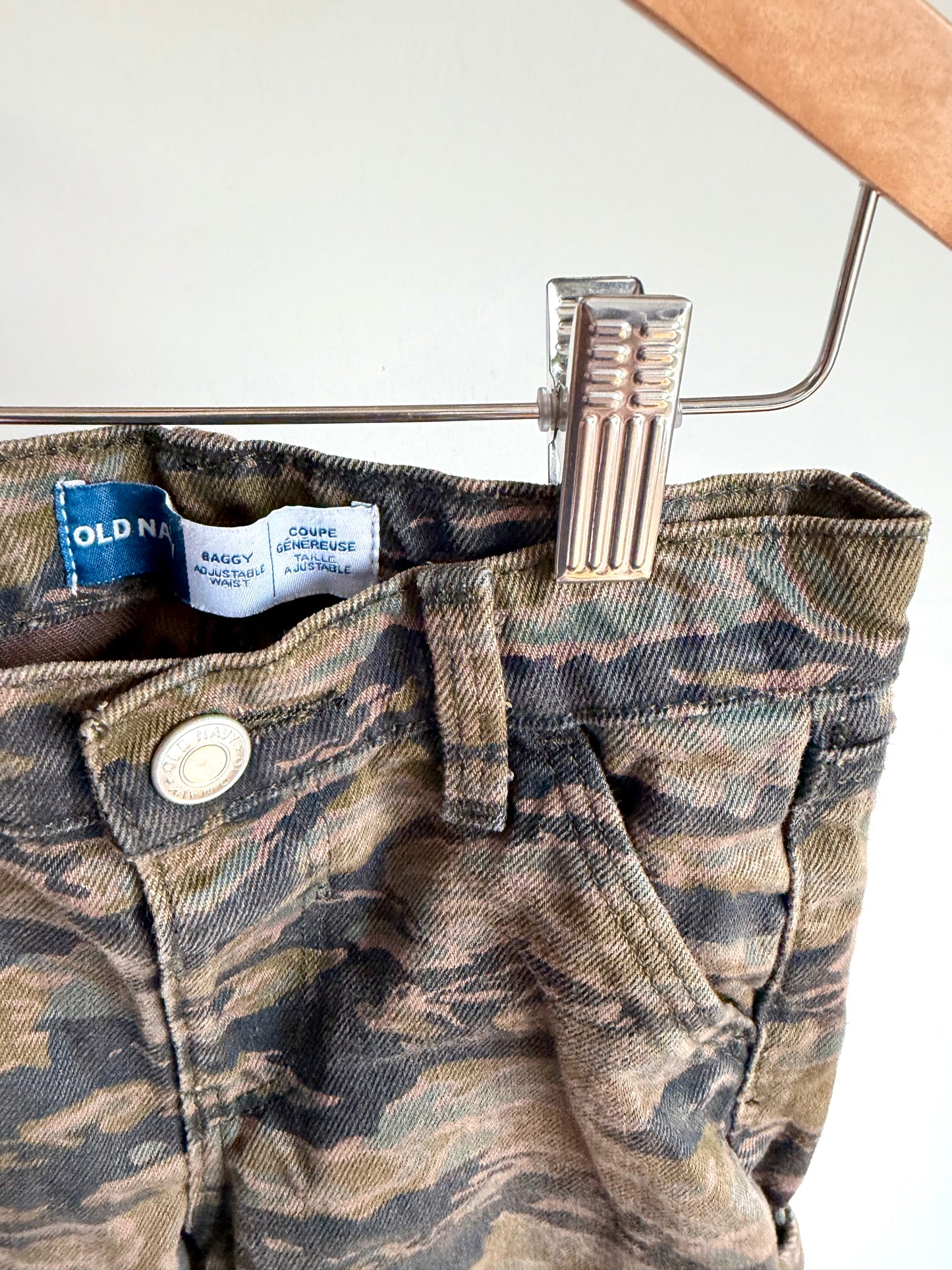 Camo Baggy Adjustable Waist Pants / 5 years