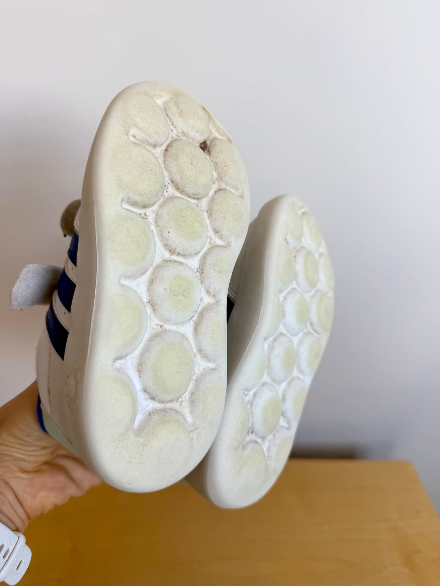 Adidas Bubble Sneakers / 10 Toddler