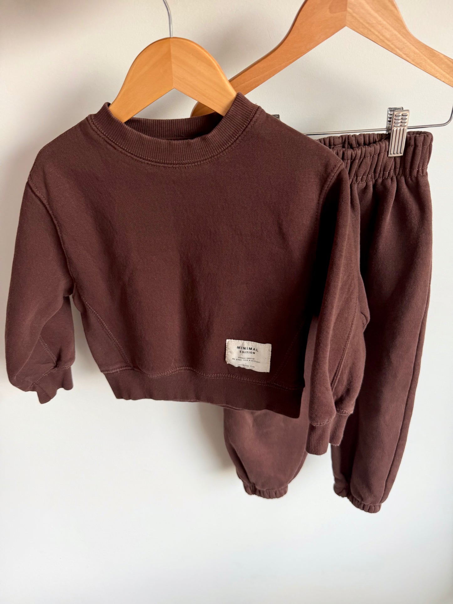 Zara Mocha Sweater + Sweatpants Set / 5-6 years