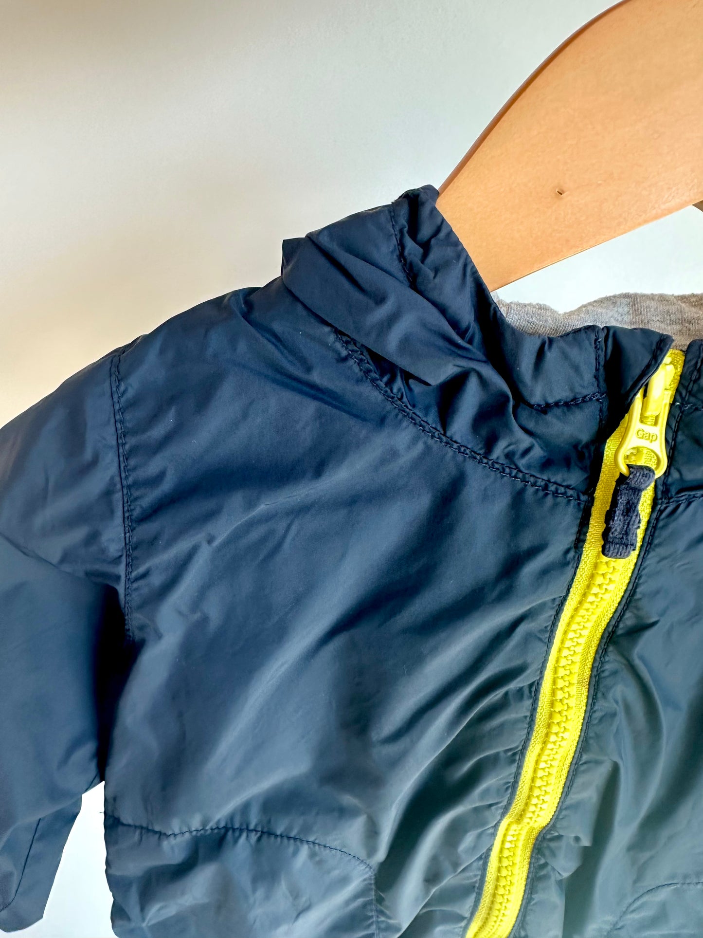 Gap Navy Hooded Jacket / 12-18m