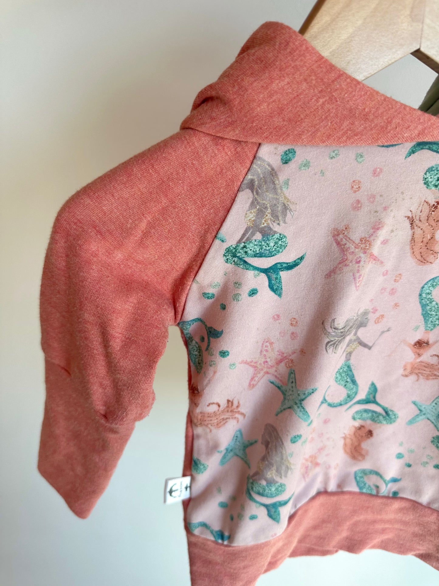 Nautical Nerys Handcrafted Grow with Me Mermaid Hoodie / 6m ?