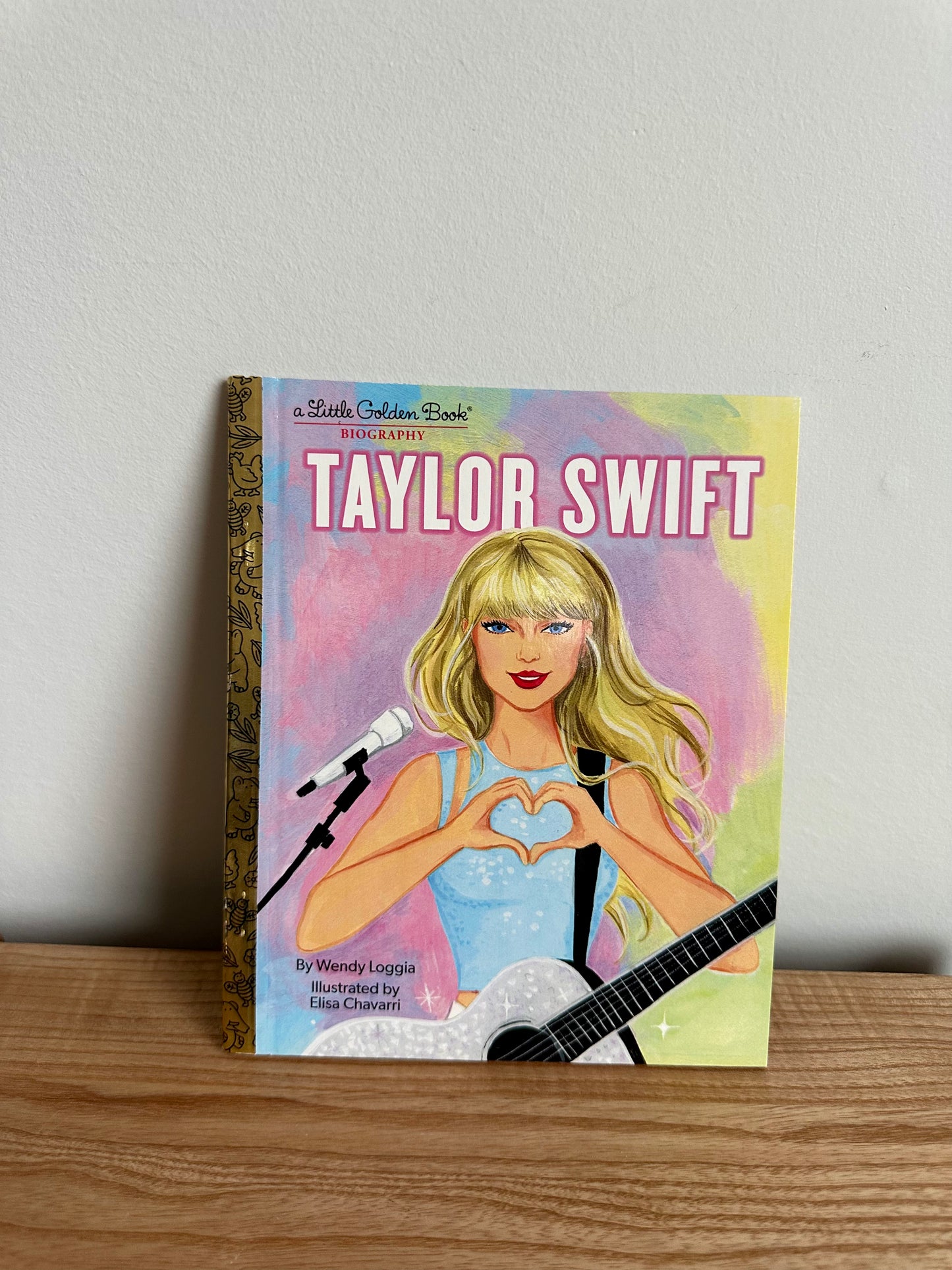 Taylor Swift Biography Book / 4-7 years
