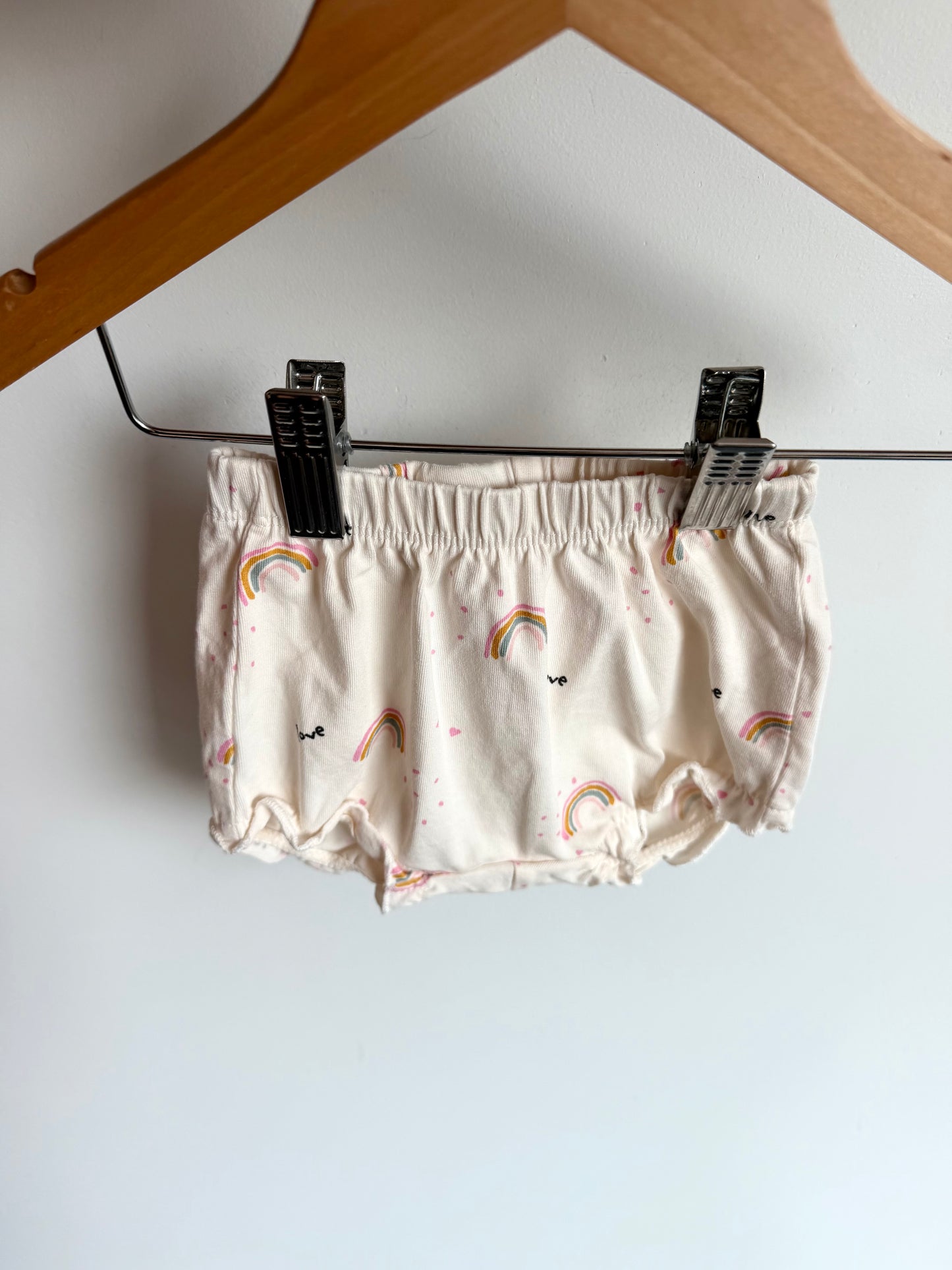 H&M Rainbow Love Bubble Shorts / 1-2m