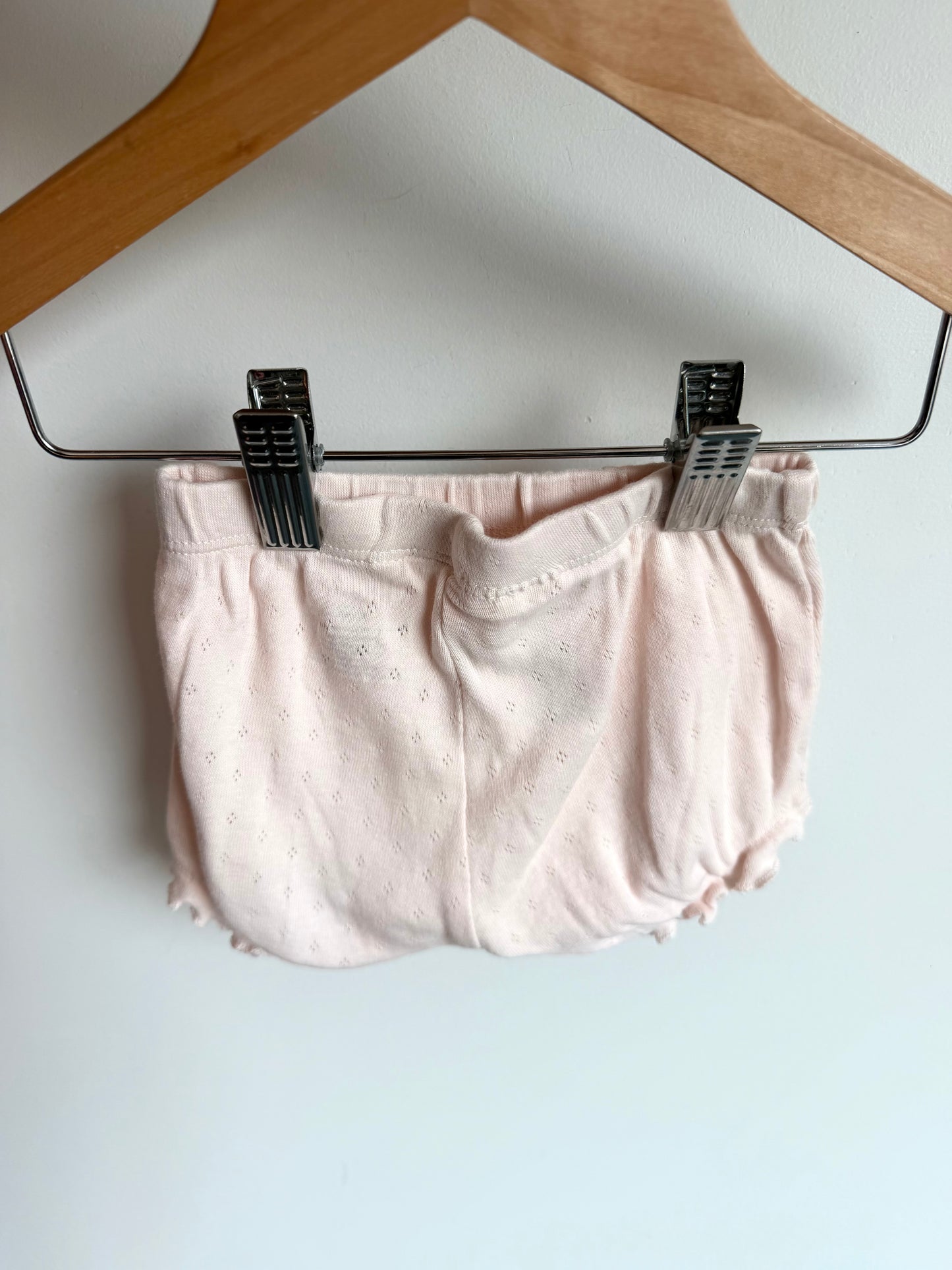 H&M Eyelet Blush Bubble Shorts / 2-4m