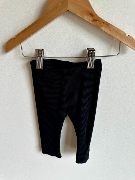 Black Ribbed Leggings / 3-6m