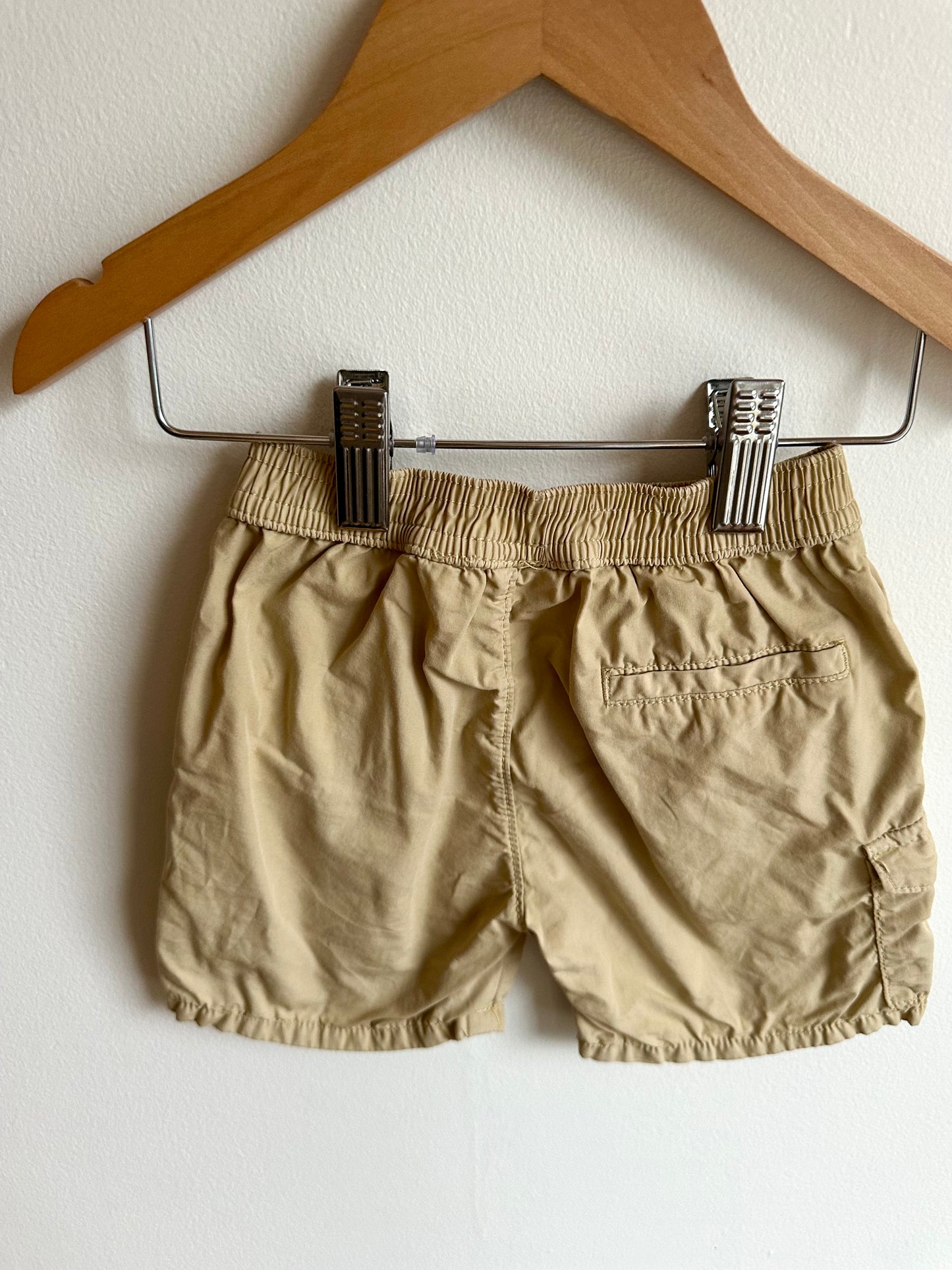 Zara Tan Cargo Shorts / 18-24m