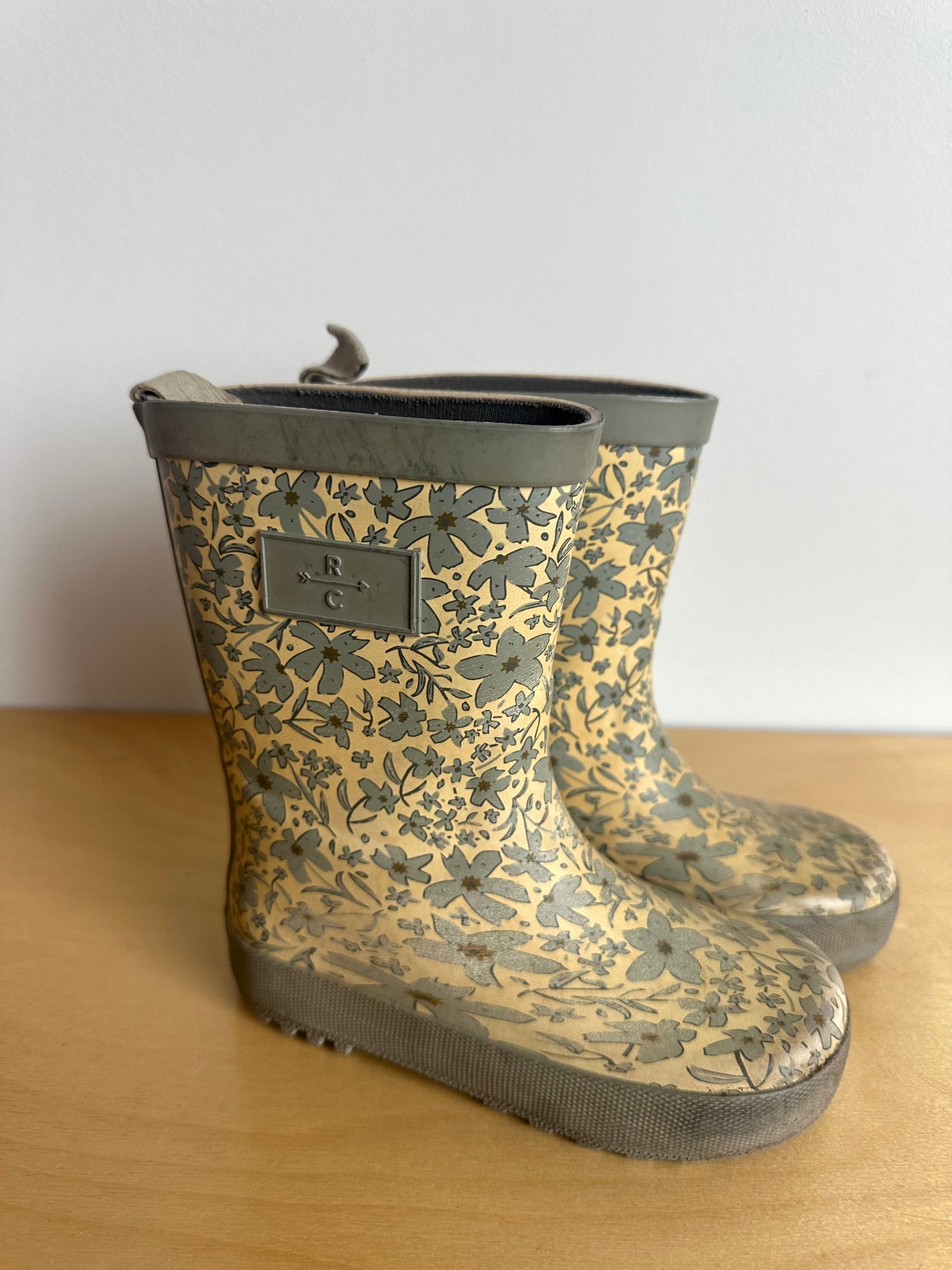 Rylee & Crew Floral Boots / 9 Toddler