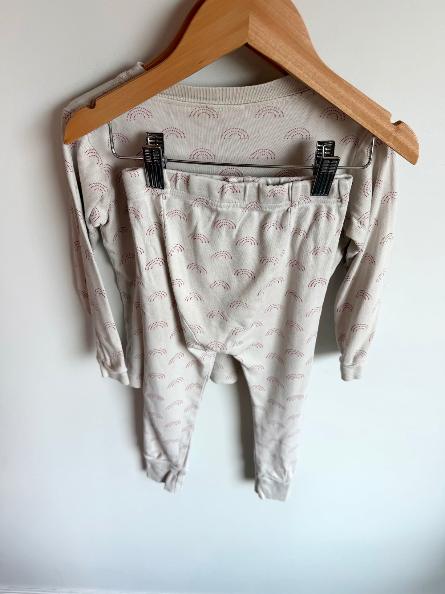 Parade Rainbow PJ Set (PLAY) / 3T?