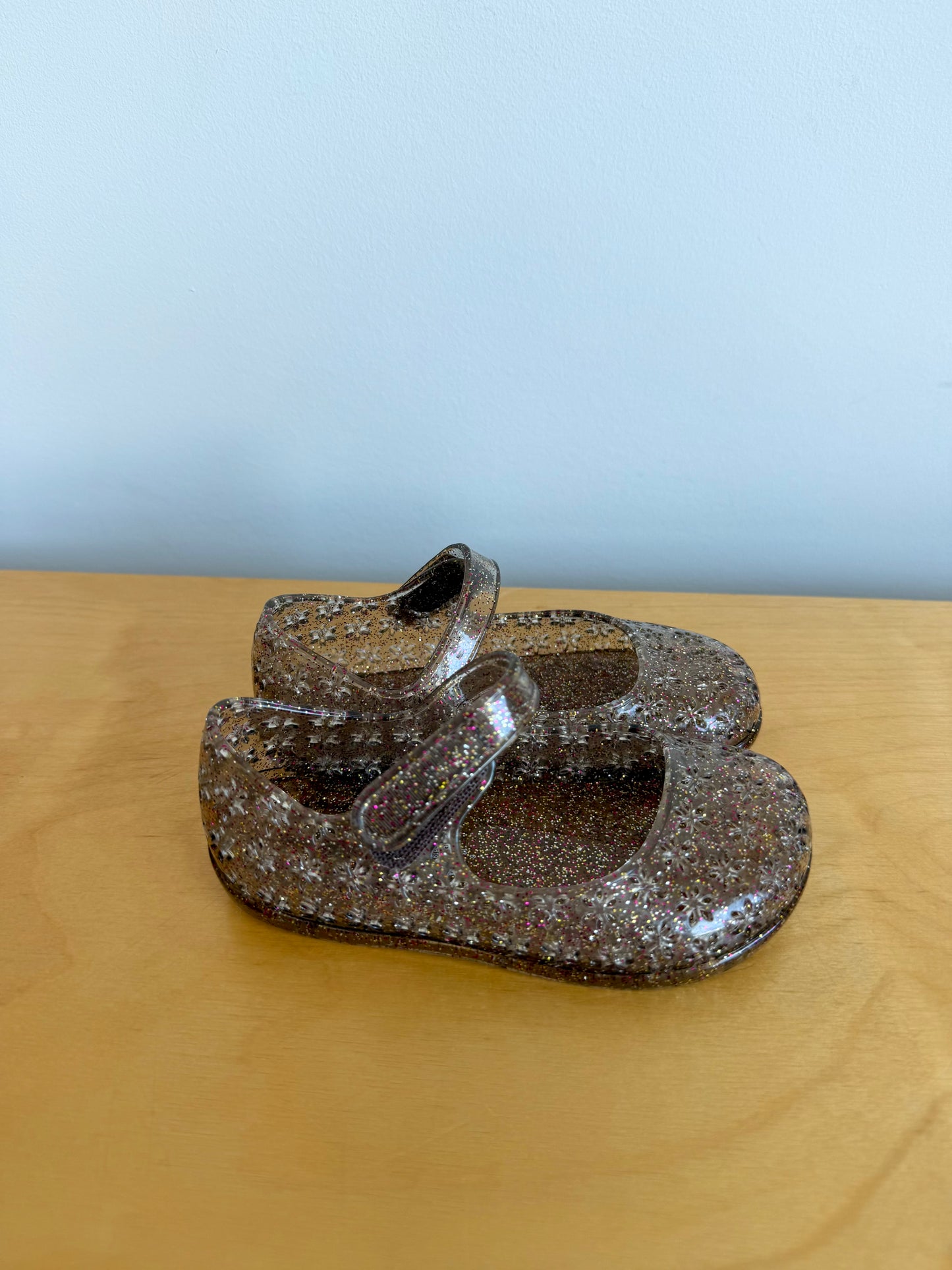 Jelly Flower Sparkly Sandals / Size 6 toddler