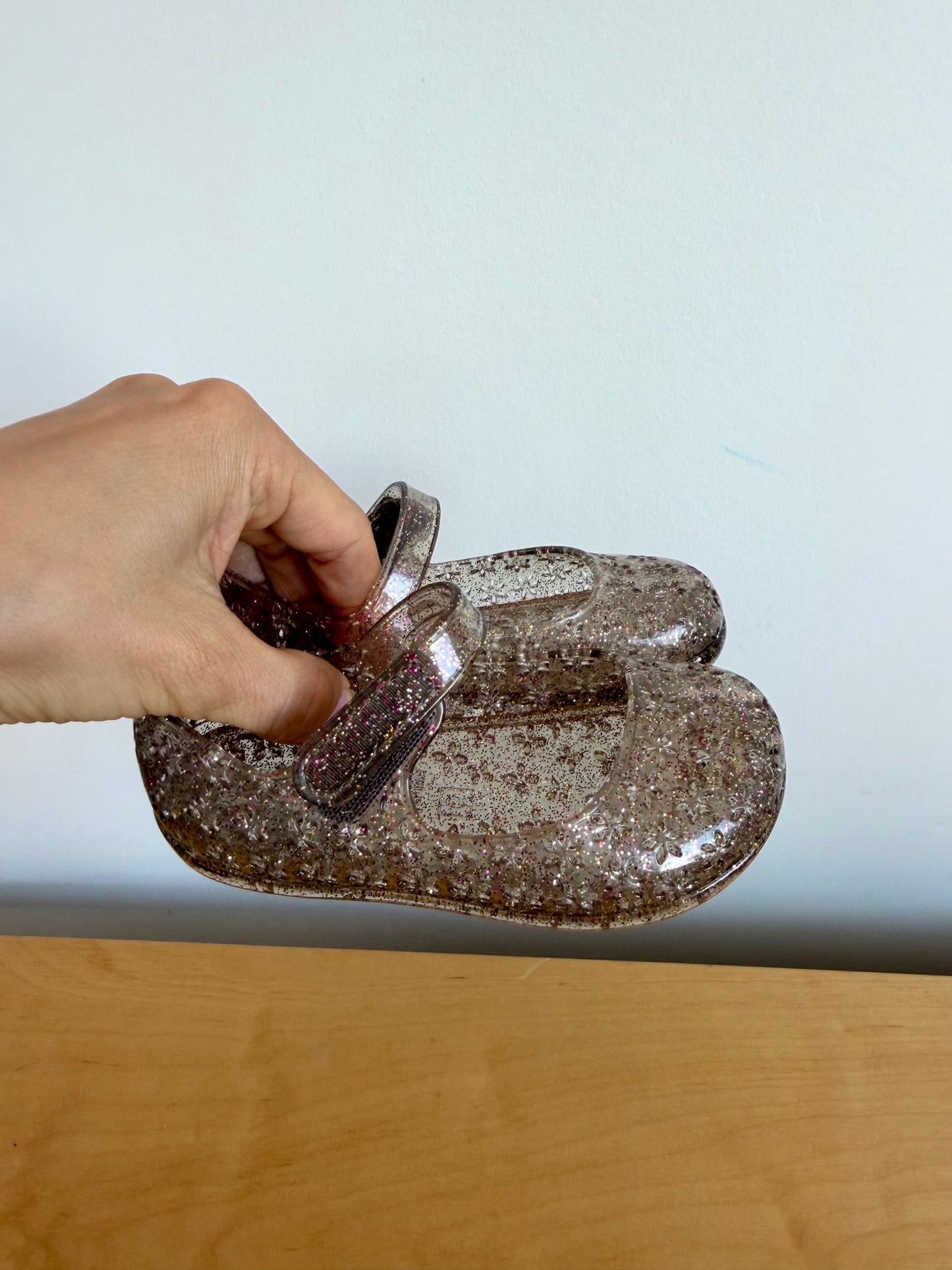 Jelly Flower Sparkly Sandals / Size 6 toddler