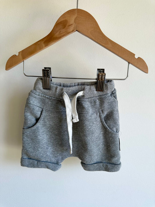 Grey Drawstring Shorts / 6-12m