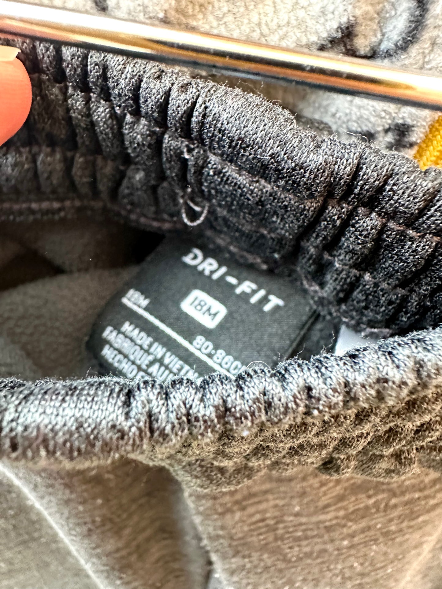 Nike Dri-Fit Joggers / 18m
