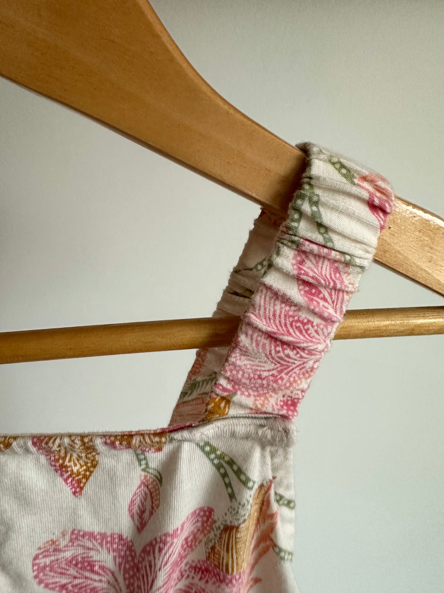 Floral Drawstring Dress / 5 years