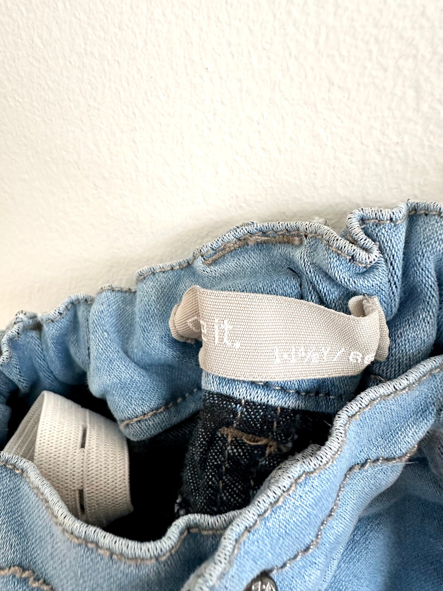 Jeans with Stretchy Band / 18m to 2T