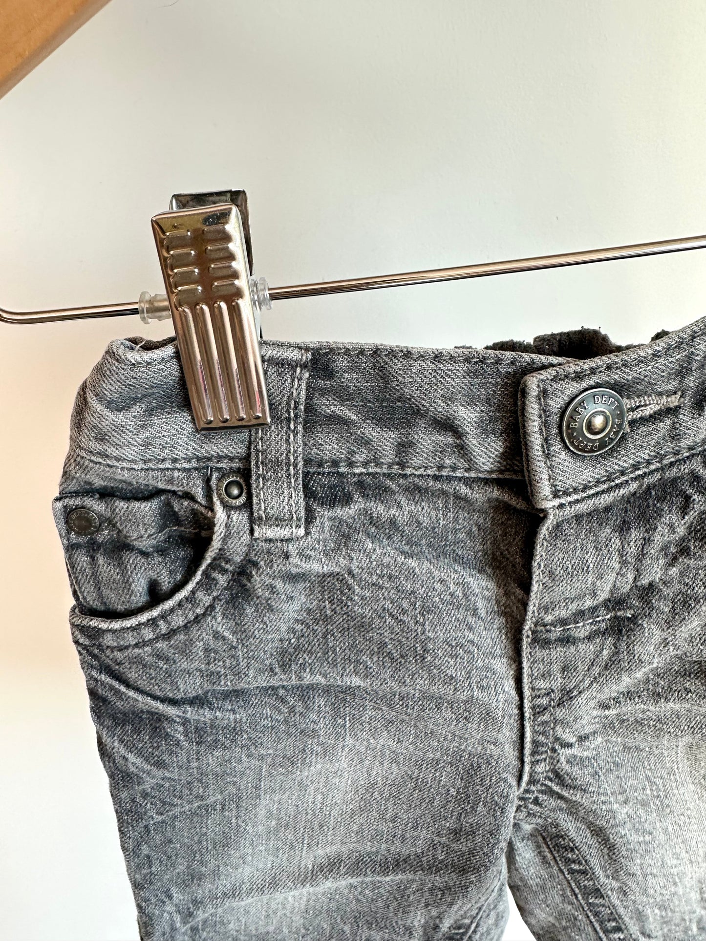 H&M Denim Shorts / 9-12m
