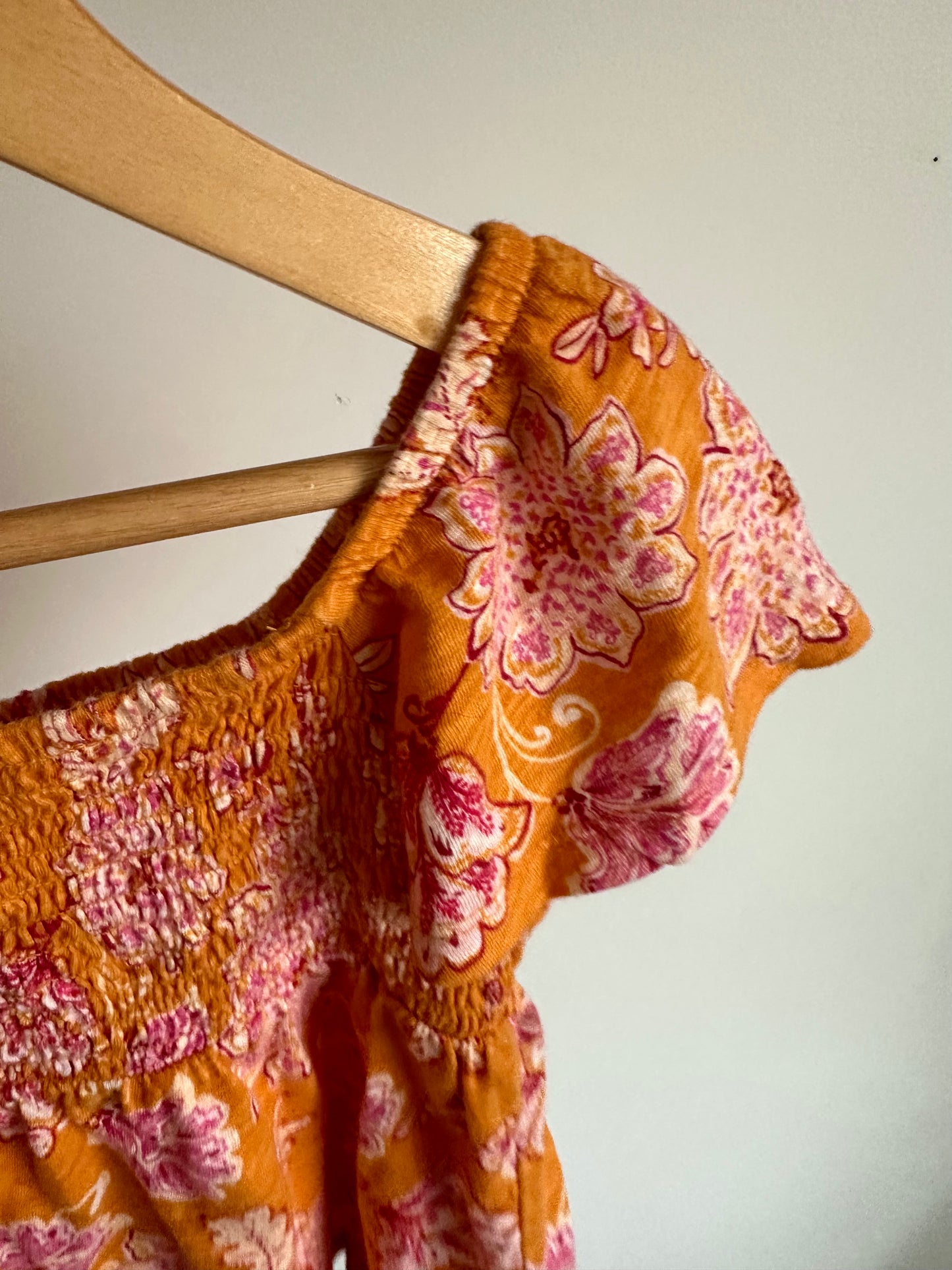 Orange Rushing Floral Top / 6-7 years (sm)