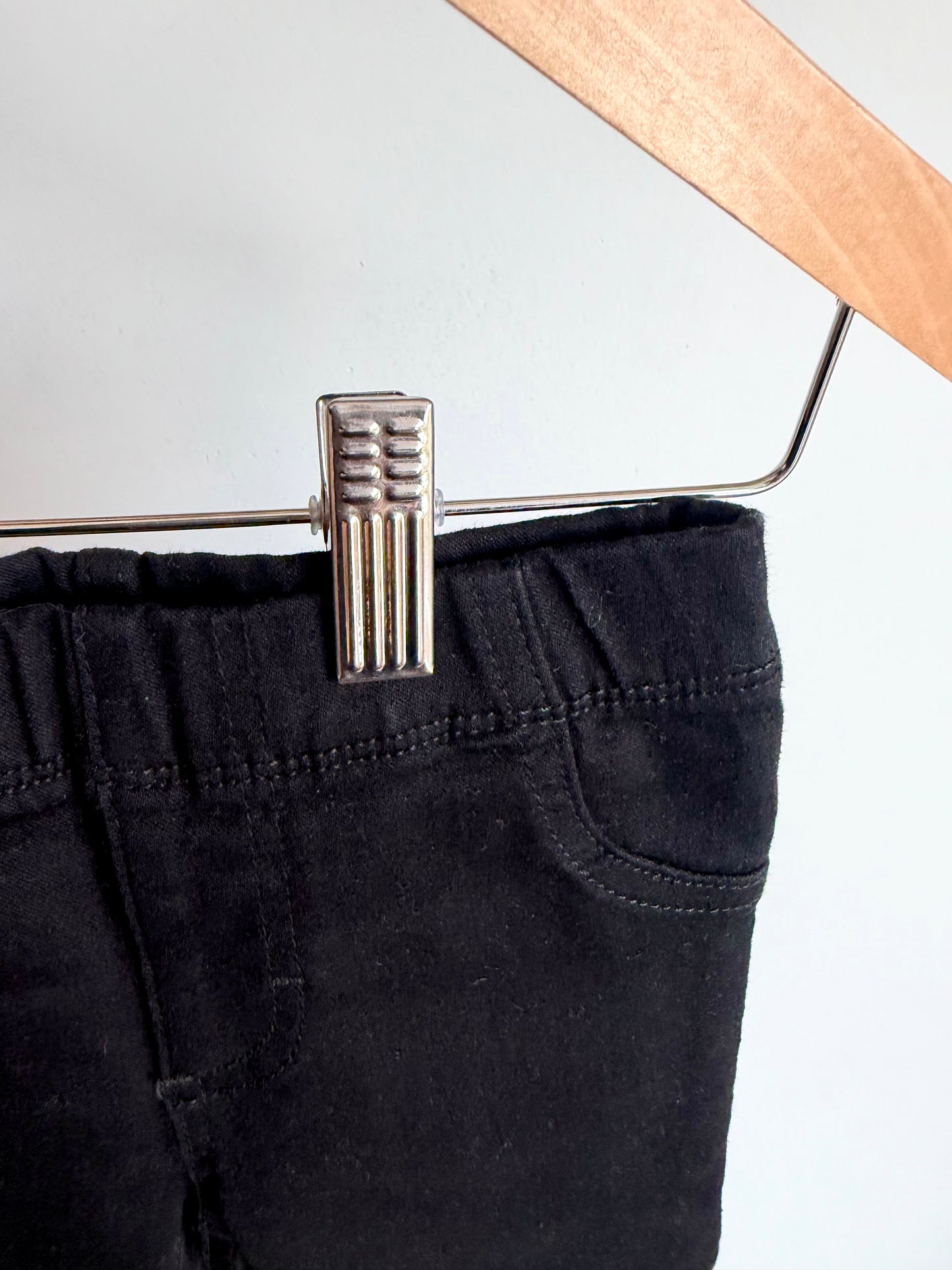 Skinny Black Pants / 2T