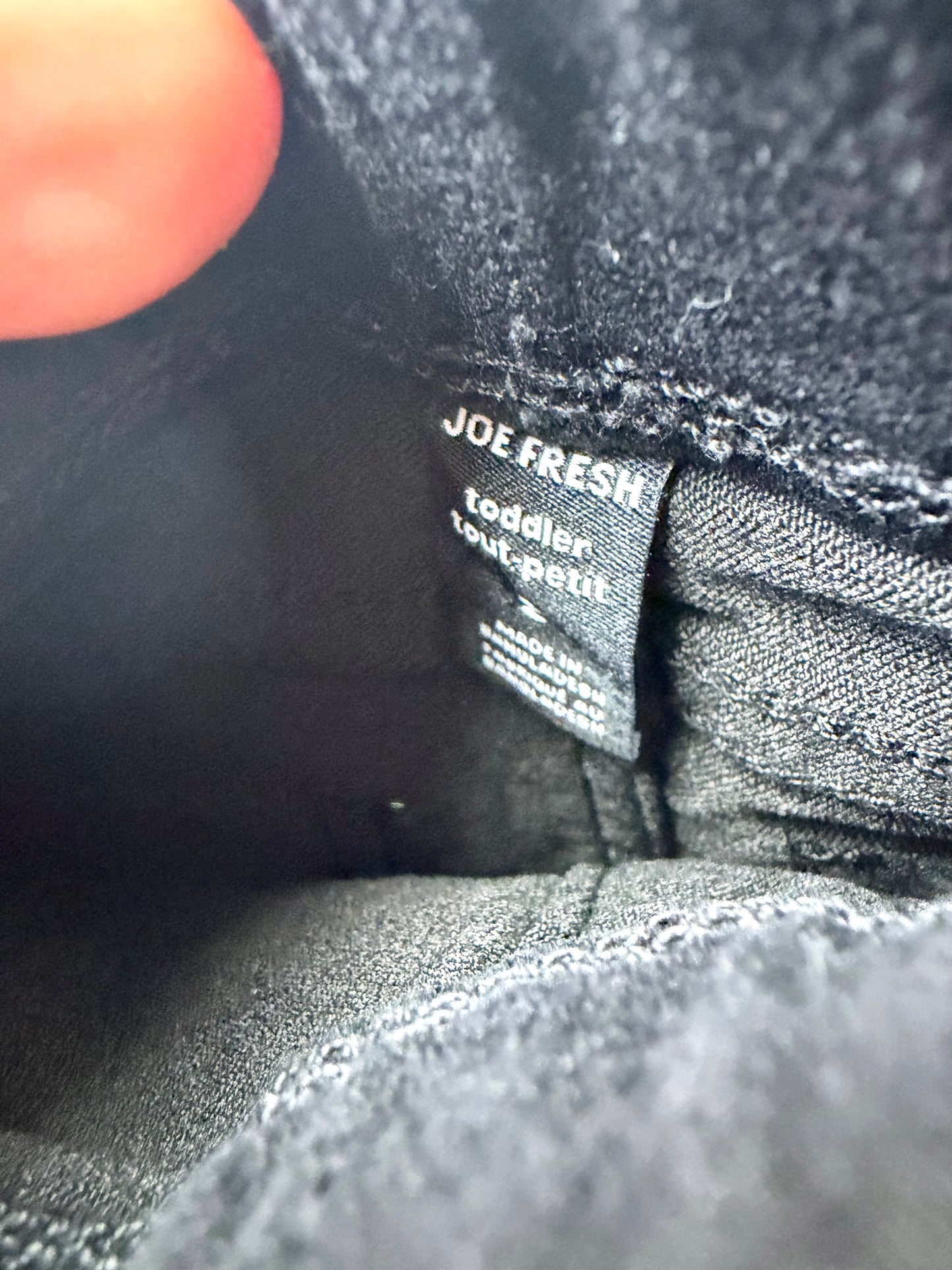 Skinny Black Pants / 2T