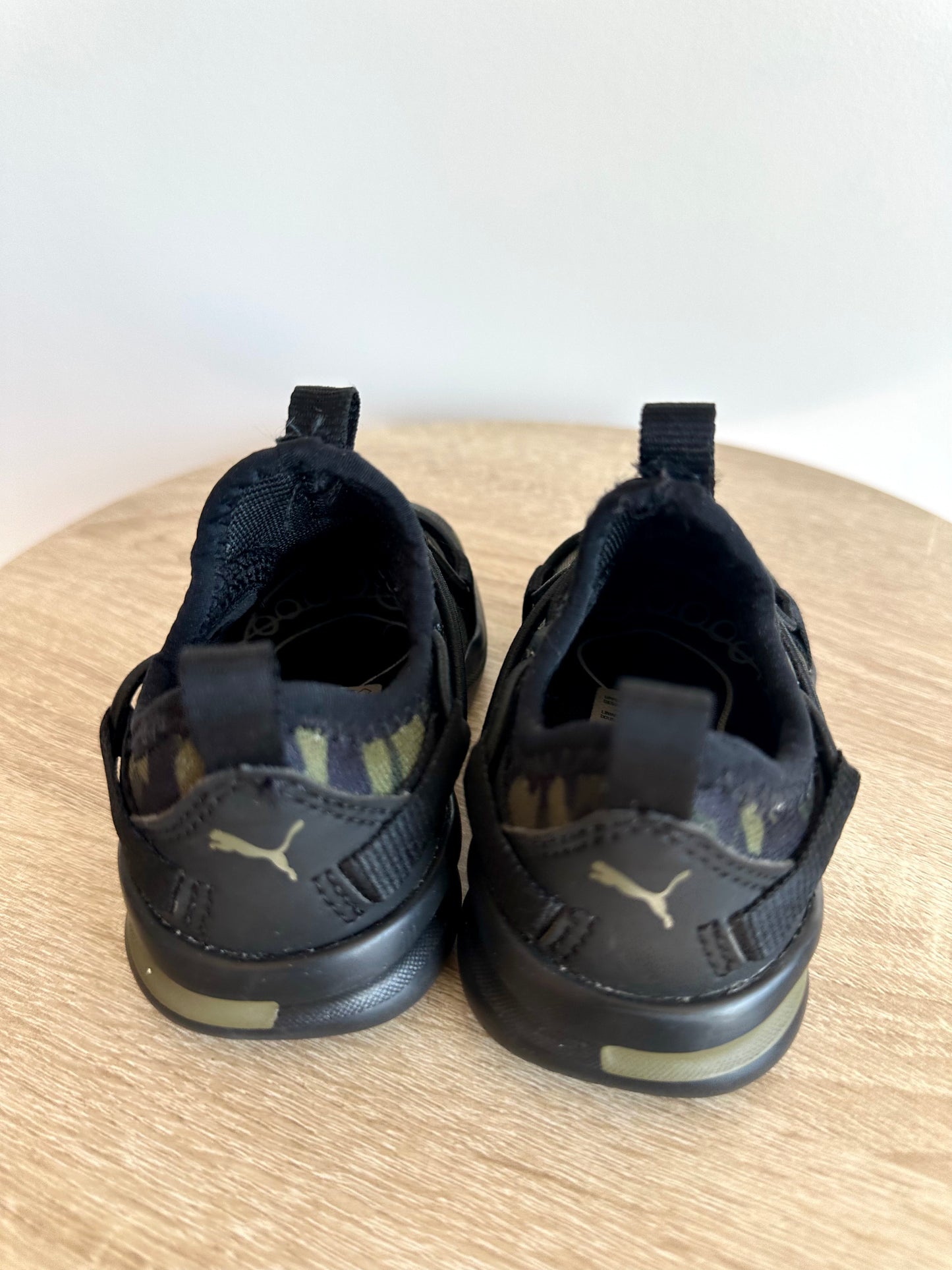 Puma Kinderfit Camo Sneakers / Size 5C Toddler