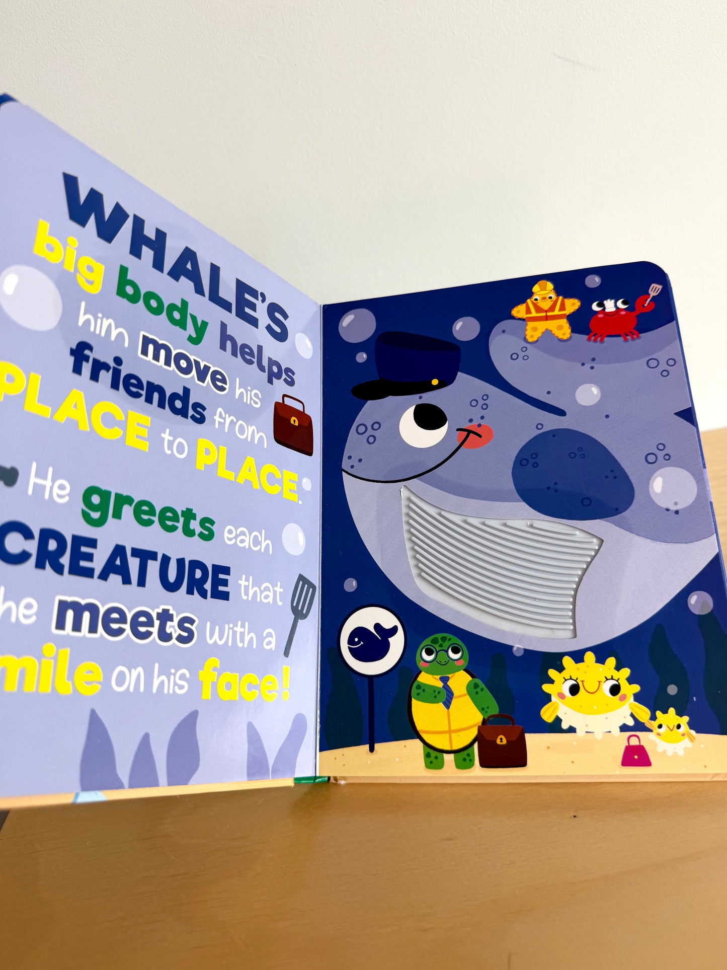 Silly Sea Creatures Texture Book / 0-3 years