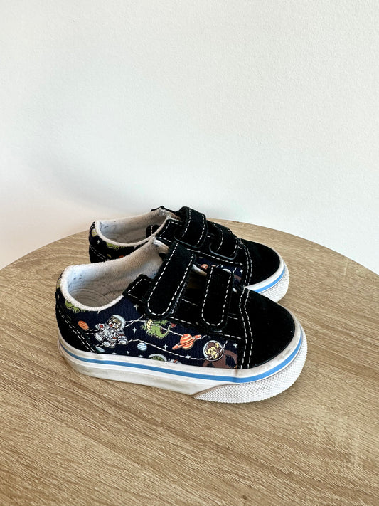 Vans Black Astronaut Shoes / Size 4.5 Toddler