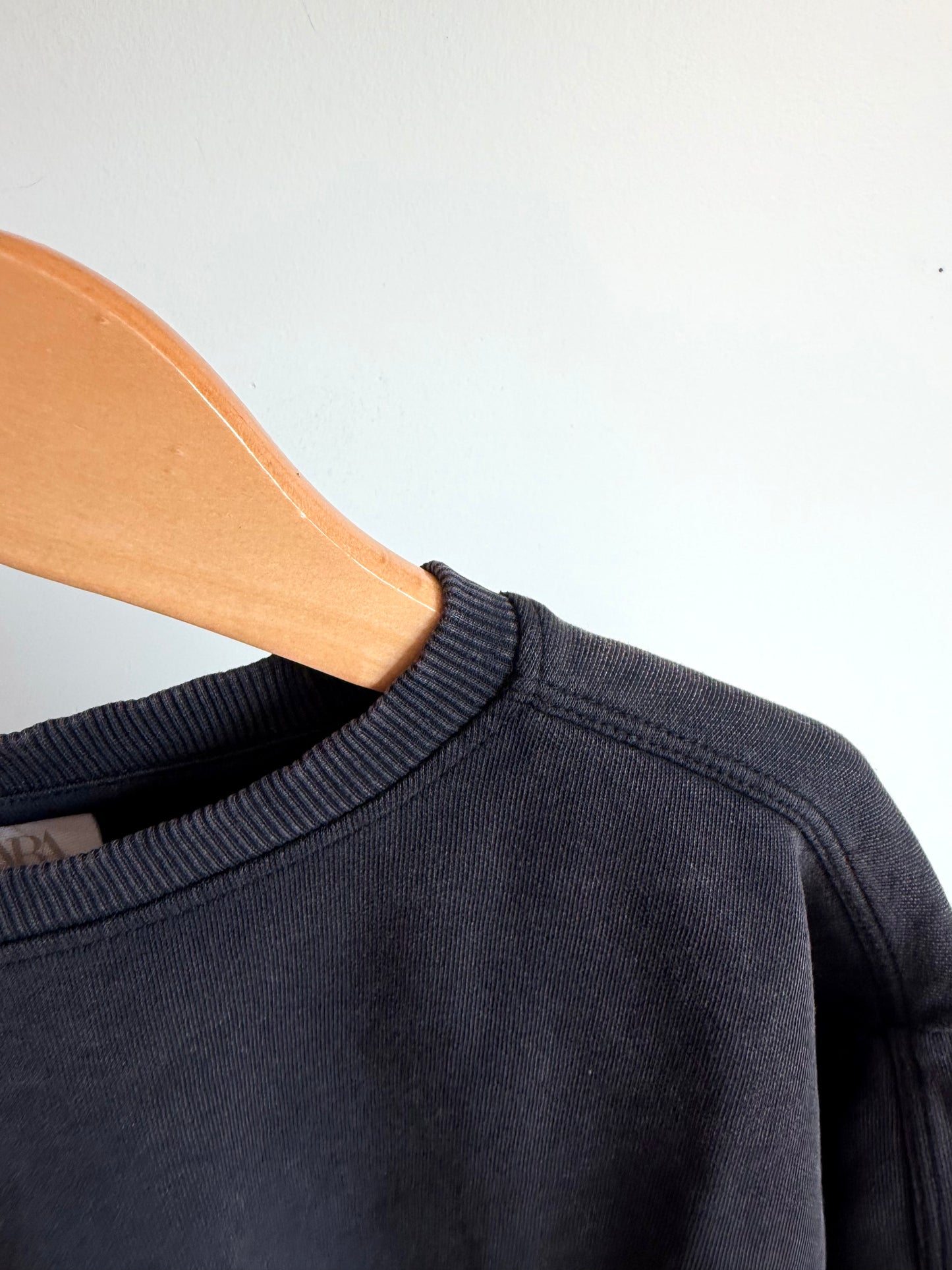 Zara Charcoal Boxy T-shirt / 6-7 years