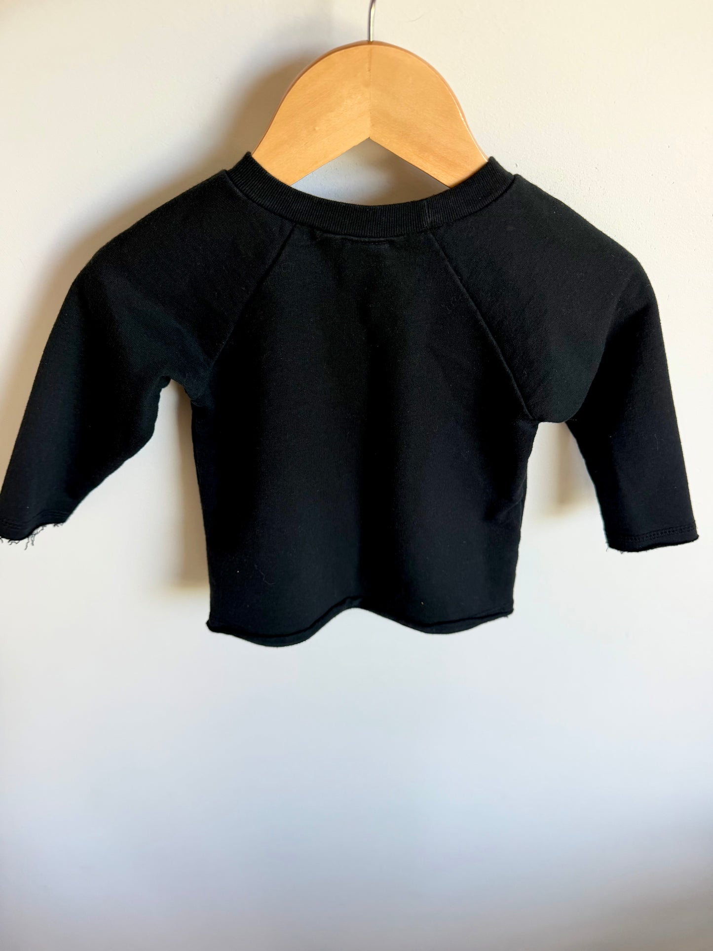 Llamaste Black Crewneck / 18m