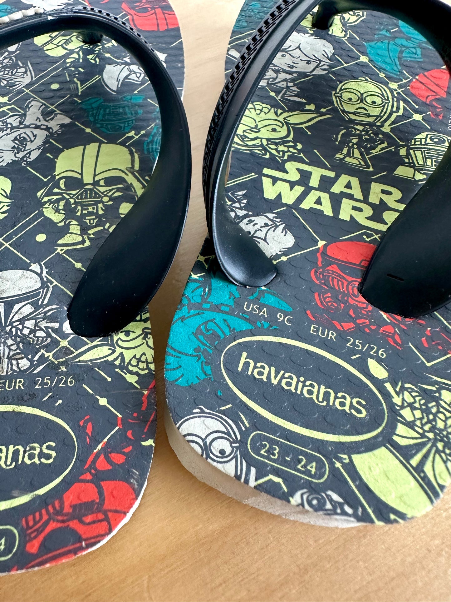 Havaianas Star Wars Sandals / 9 Toddler