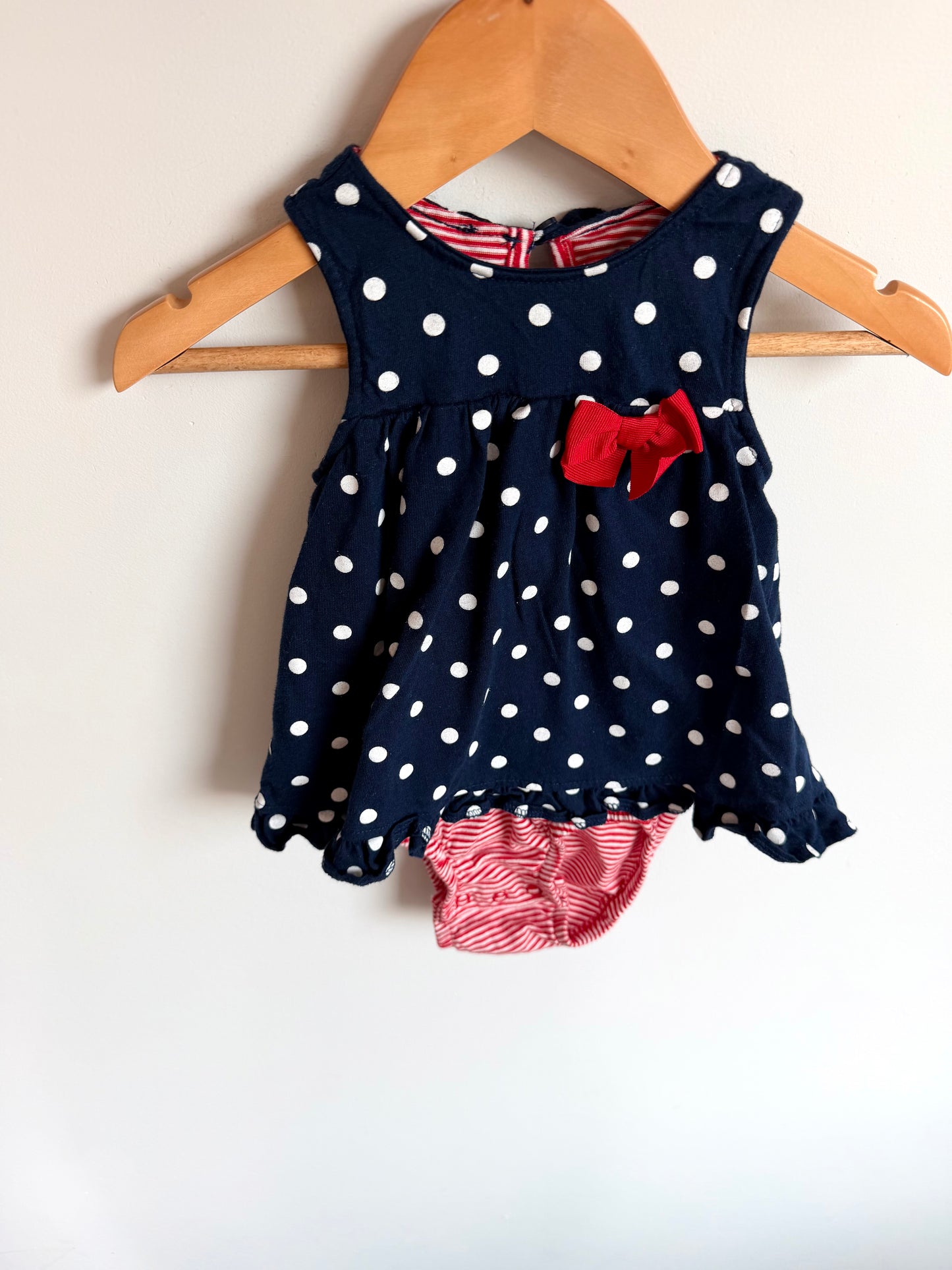 Polka Dot + Stripes Bodysuit / 6-9m