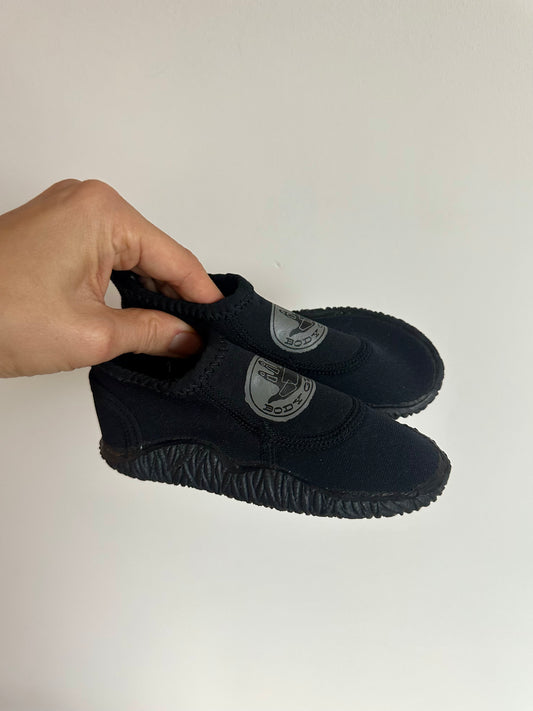 Body Glove Black Water Shoes / Size 4-5 Toddler