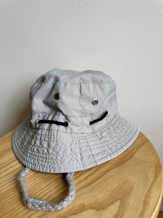 Grey Bucket Hat with Strap / 2-3T