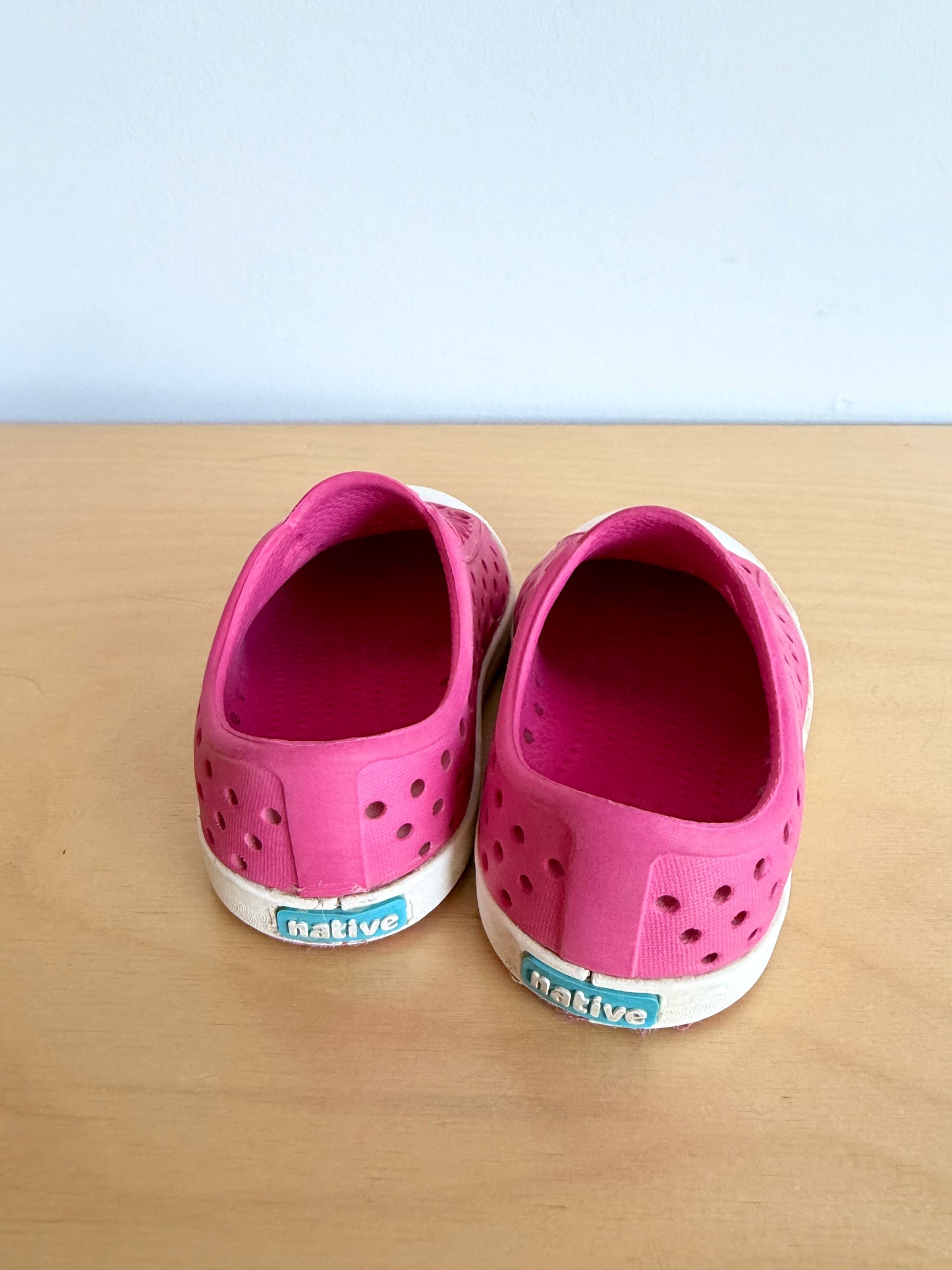 Pink Native Slip On Shoes / Size 5 Toddler