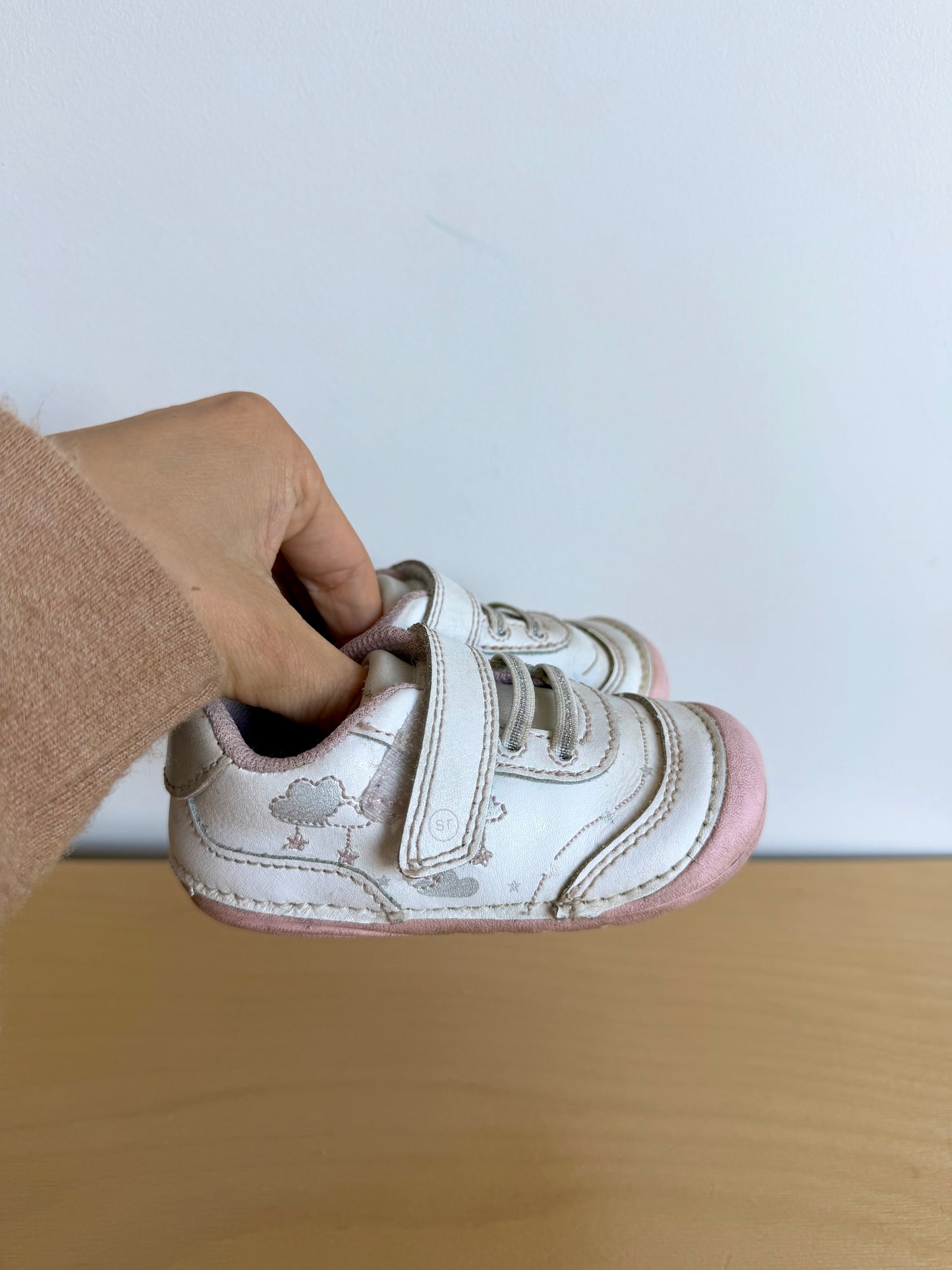 Pink Stride Rite Star Shoes / Size 5M Toddler