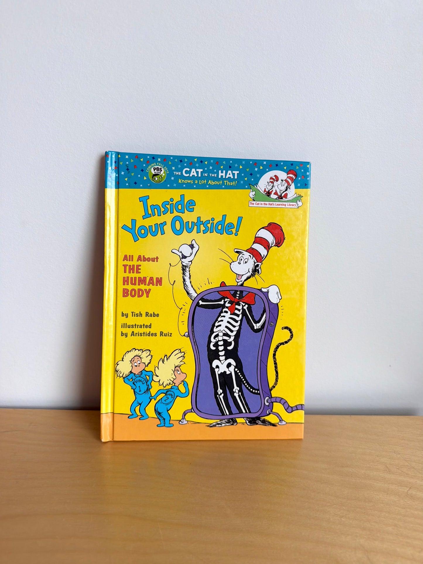 Cat in the Hat- Inside Your Outside! Hardcover Book / 4-9 years