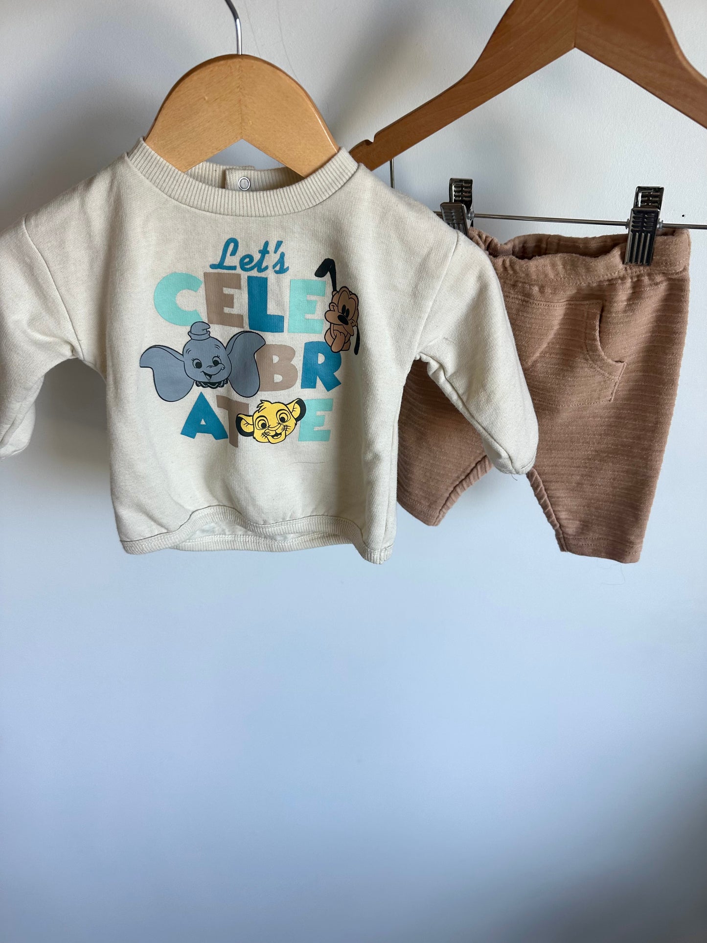 Let's Celebrate Sweater + Pants Set / 0-3m