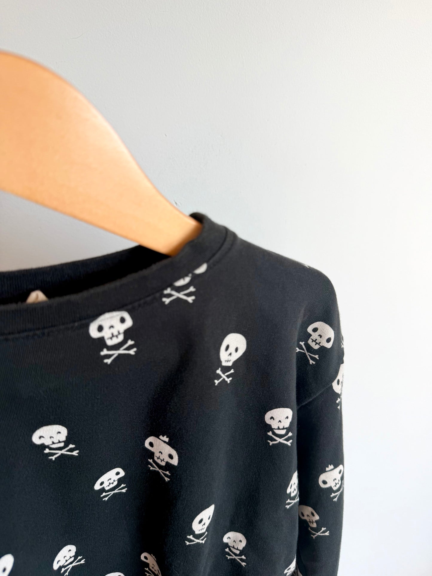 Quincy Mae Skeleton Crewneck / 4T