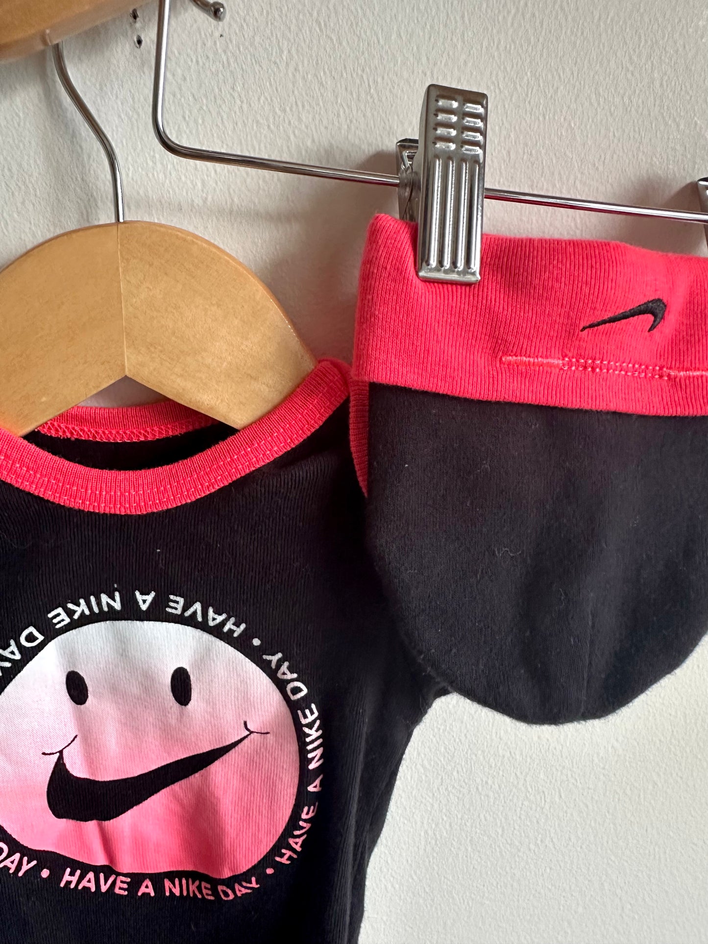 Bike Smiley Face Bodysuit, Hat, Booties / 0-6m