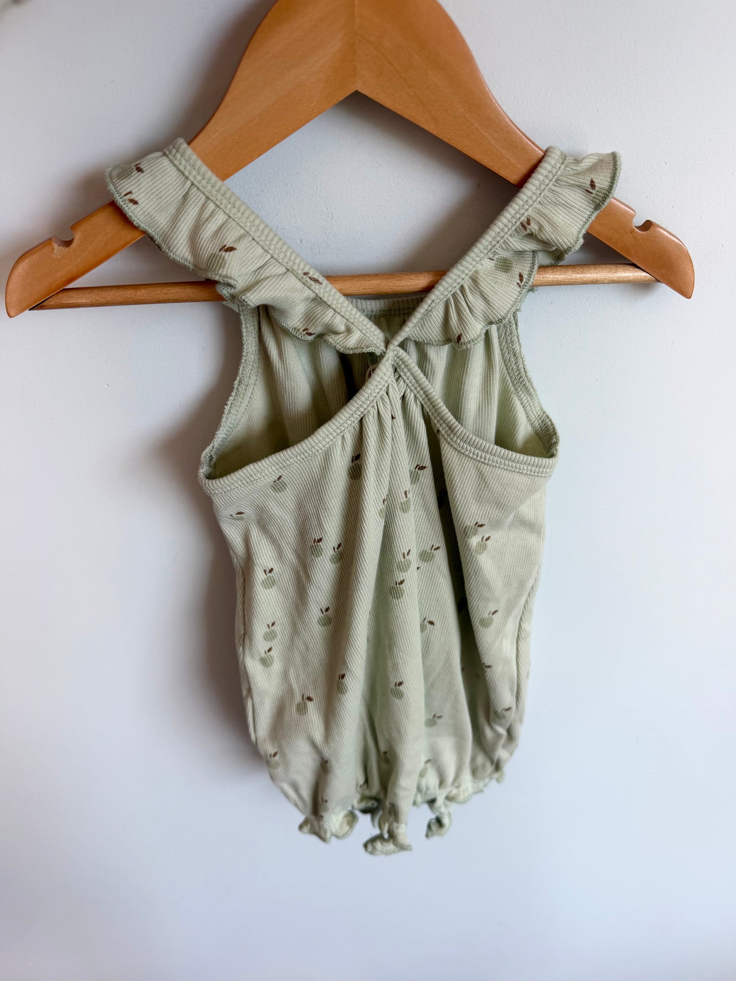 Quincy Mae Apple Bubble Romper (PLAY) / 18-24m