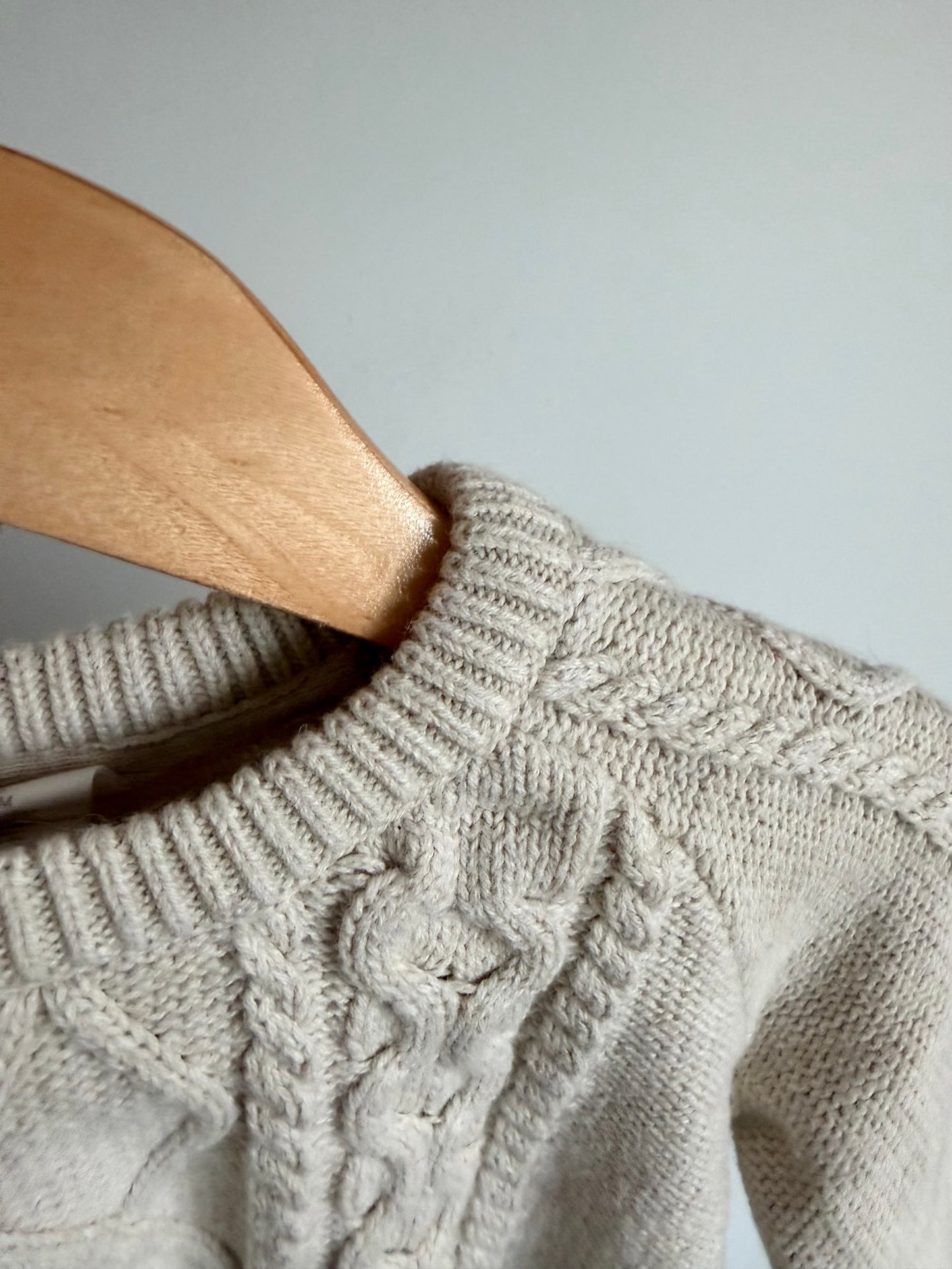 Cable Knit Pull Over Sweater / 12-18m
