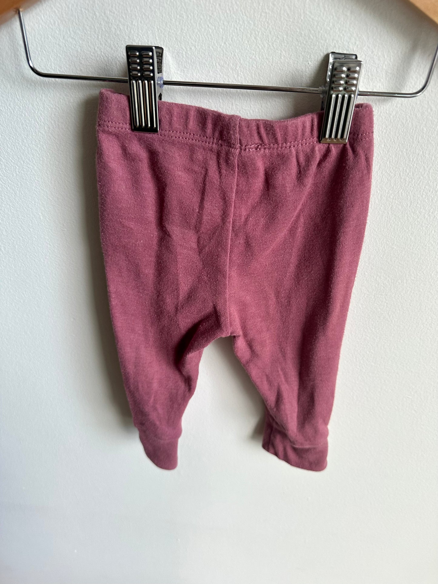 Fuchsia Pants / 0-3m