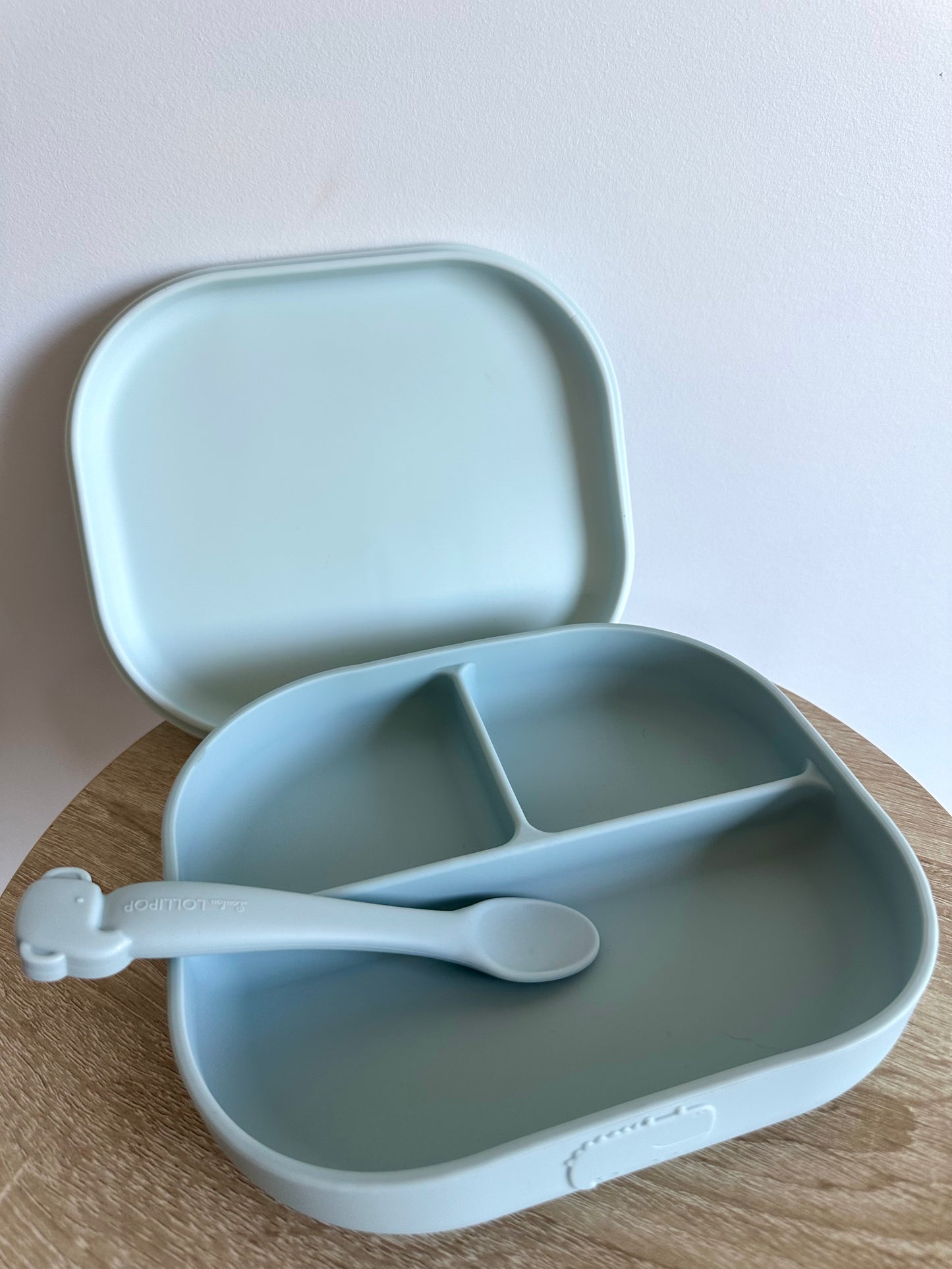 LouLou Lollipop Silicone Plate with Lid and Spoon (No Shipping)