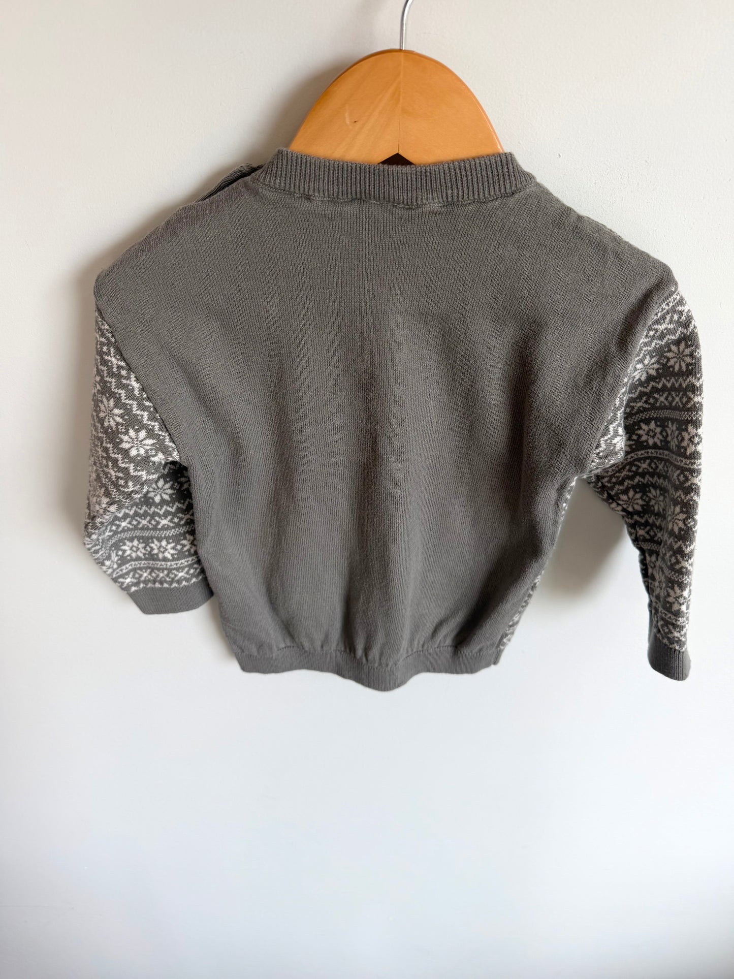Grey Cheveron Sweater / 18-24m