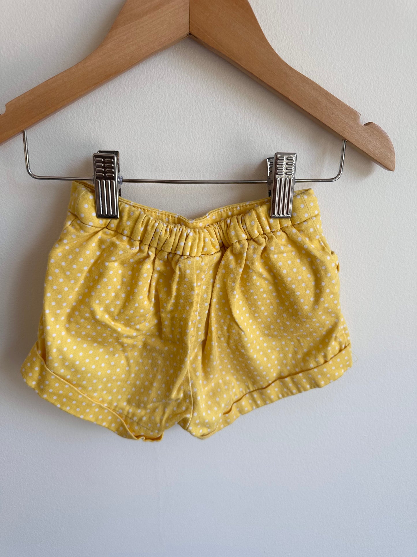 Mayoral Yellow Shorts / 18m