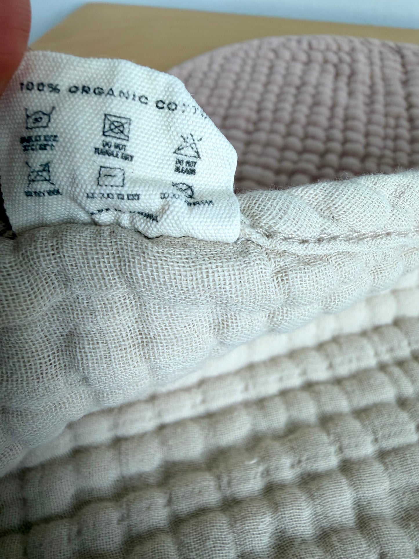 Mushie Muslin 2 Burp Cloths (No Shipping)