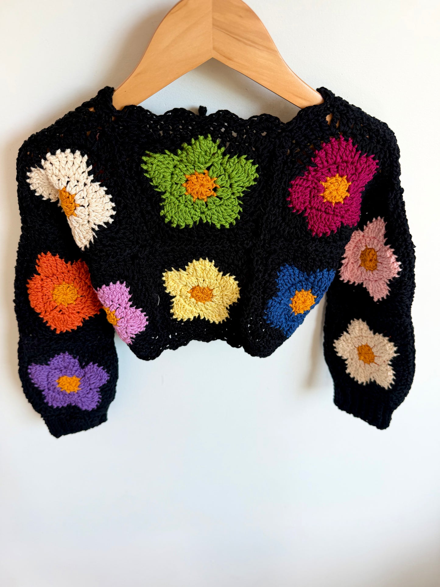 Black Floral Cardigan / 3-4T