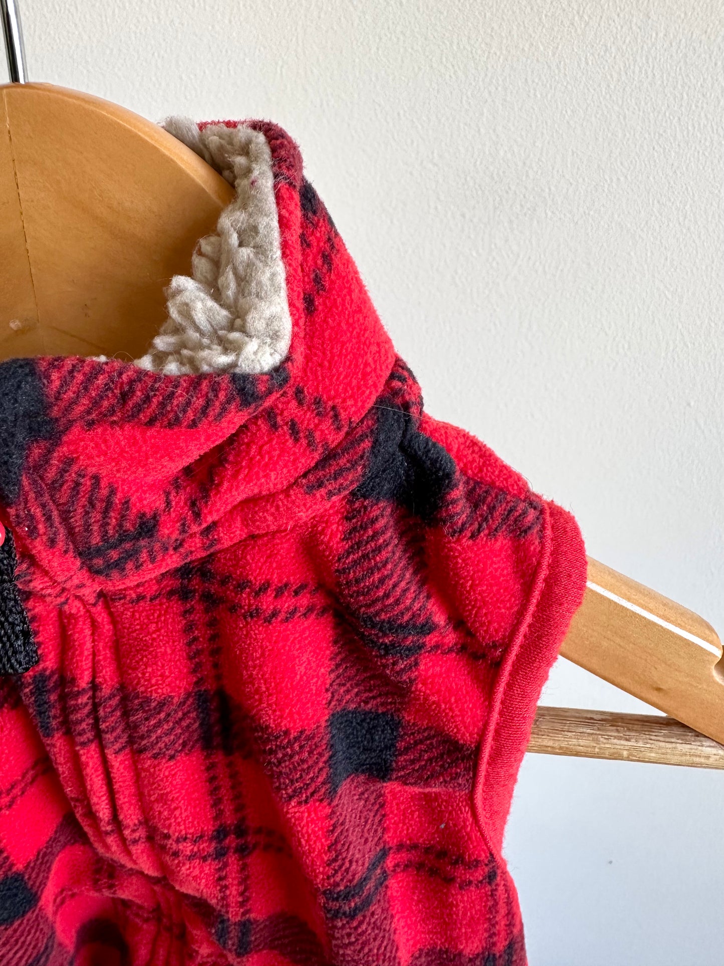 Red Checkered Vest / 12m