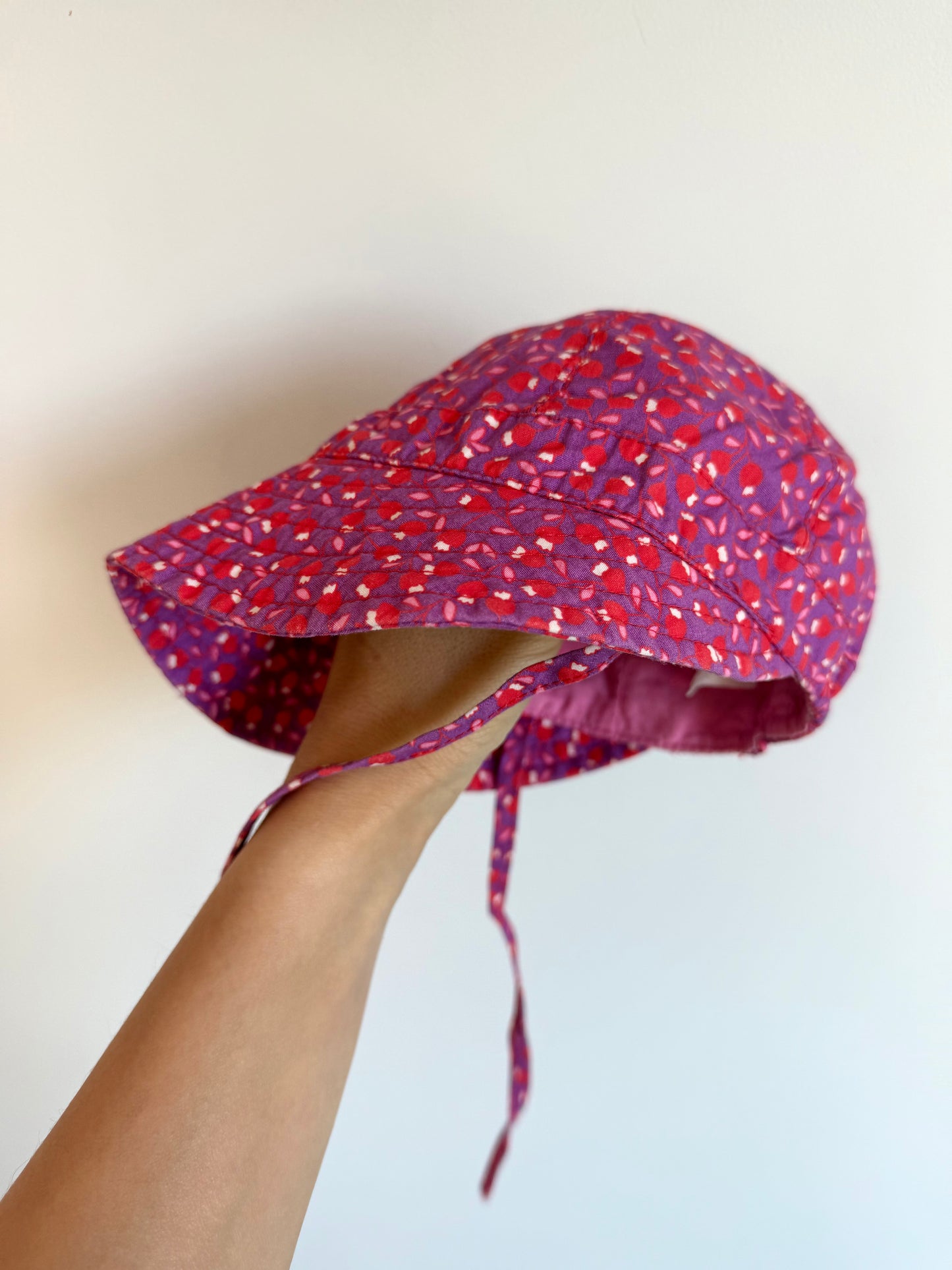 H&M Flower Red + Purple Hat / 6-9m